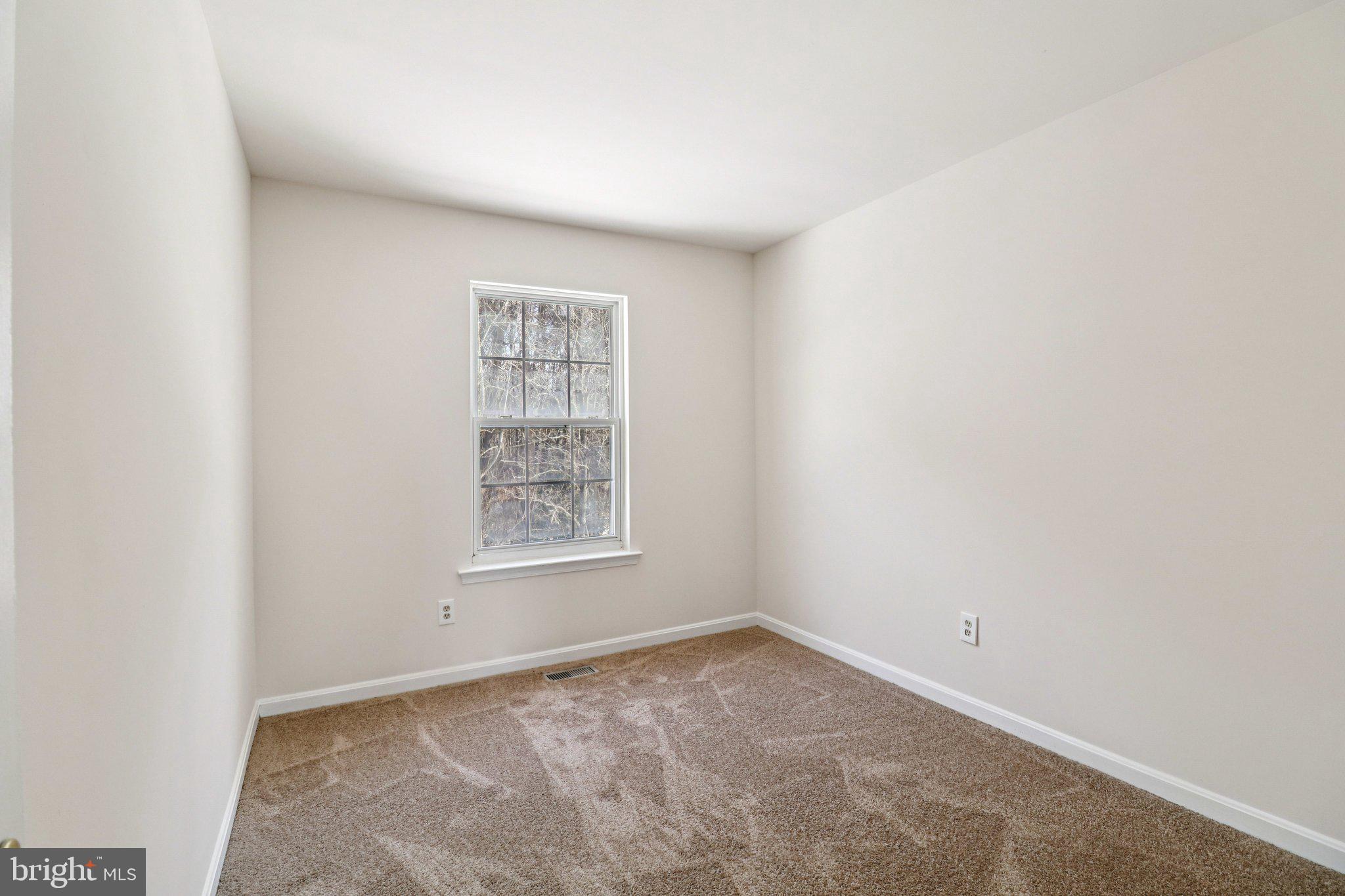 APPLEGATE CONDO - Residential