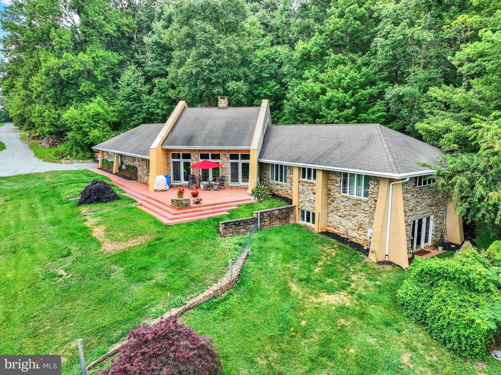 8272 WOODBINE ROAD