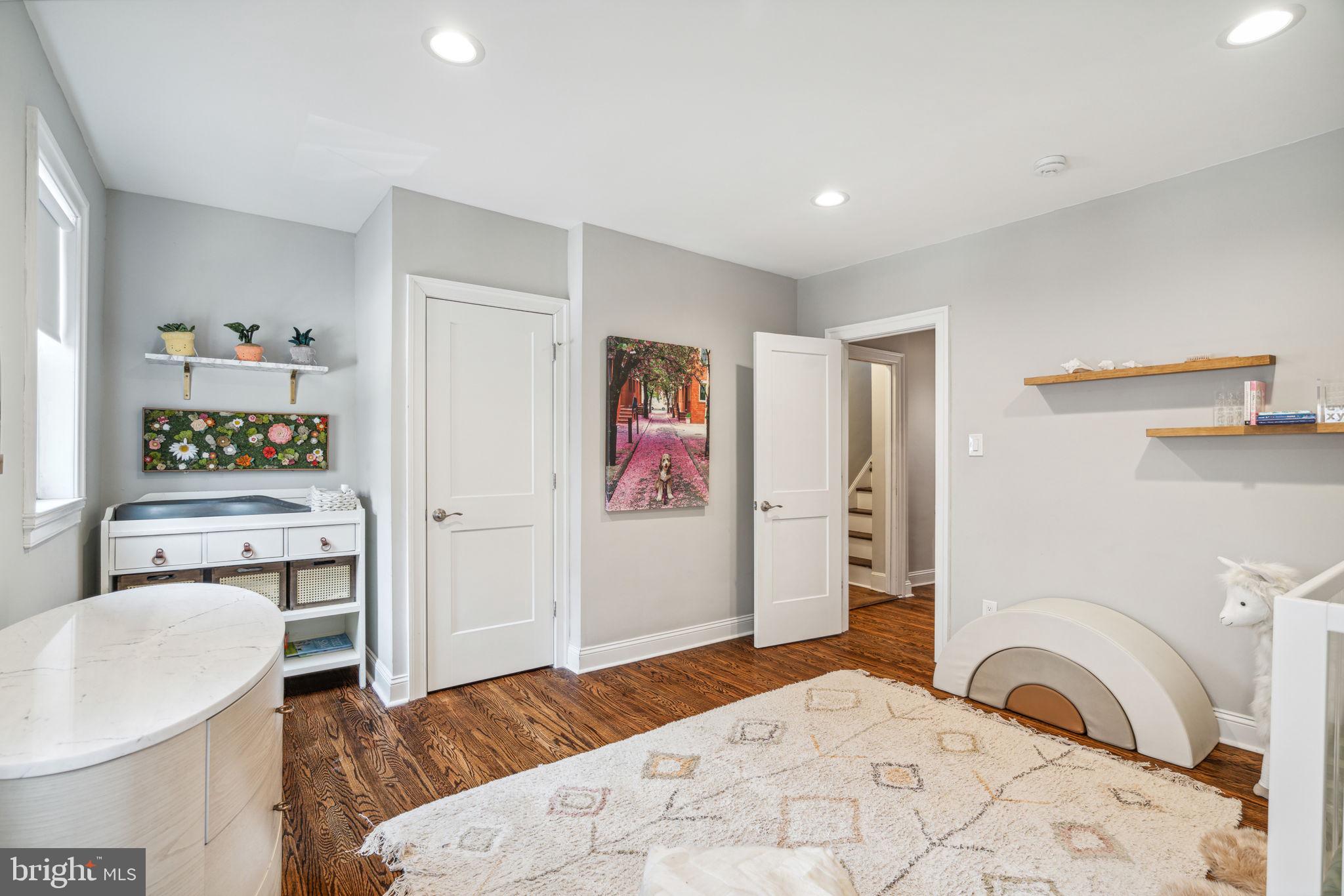 RITTENHOUSE SQUARE - Residential