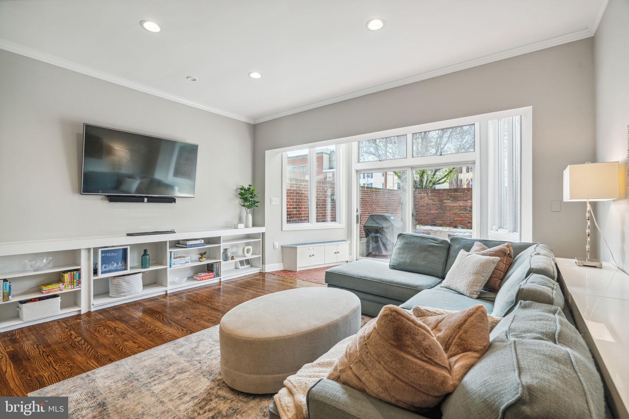 RITTENHOUSE SQUARE - Residential