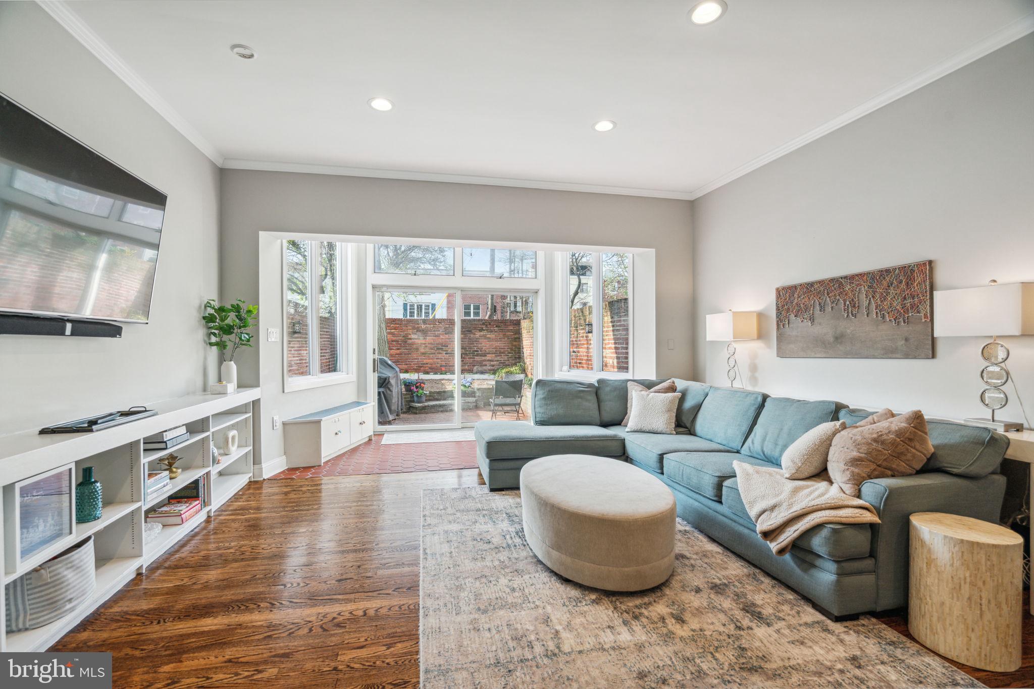 RITTENHOUSE SQUARE - Residential