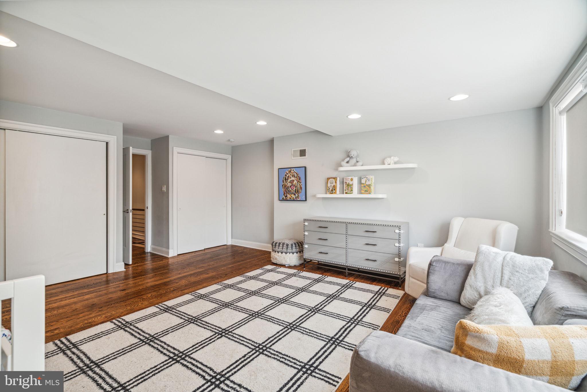 RITTENHOUSE SQUARE - Residential