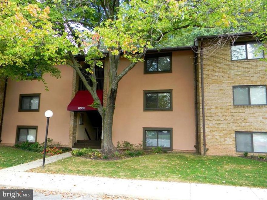 Welcome to Columbia!!
This 1 bedroom, 1 bath garden condominium is located  in Treover.  Close to all major shopping. parks and a scenic walking path.  Great open layout with large windows.  Huge walk in closet in the bedroom and stainless steel appliances in the kitchen.  Carpet is in good condition and under 5 years old.  Enjoy sitting on your own private balcony and soaking up the fresh air and scenic views.  Dryer and washer are conveniently located on the same level.  Water and Sewer are all included in condo fee as well as partial coverage of the gas bill.  The condo will be freshly painted, professionally cleaned and carpets will be steam cleaned before settlement and after current tenant moves out.  Schedule your private showing today!