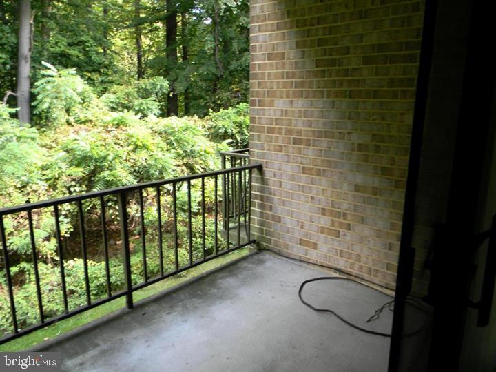 TREOVER CONDOMINIUM - Residential