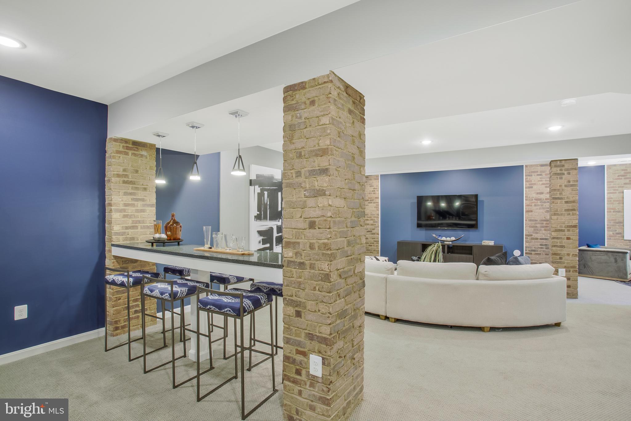 FAIRWAY ESTATES - Residential