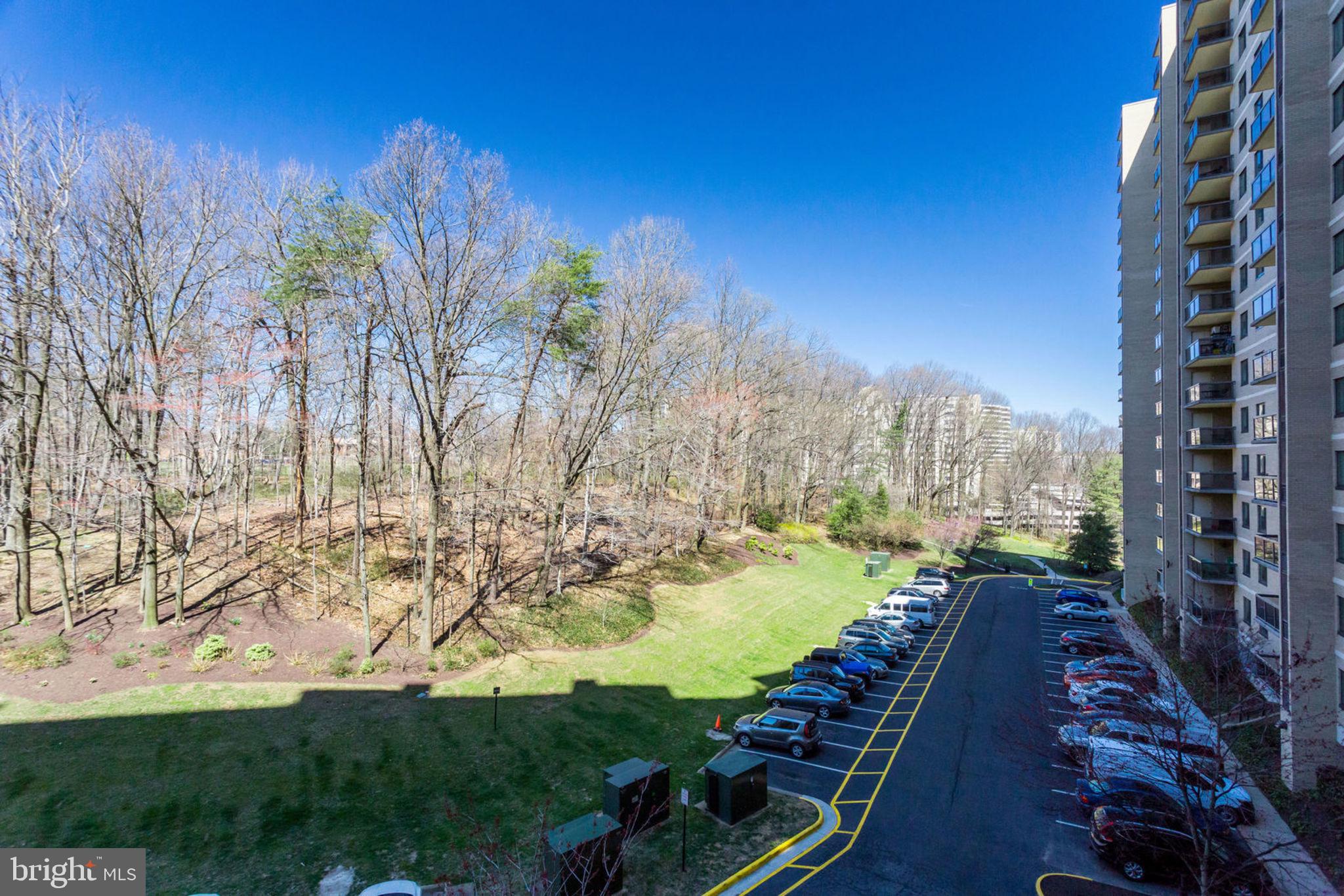 WATERGATE AT LANDMARK - Residential