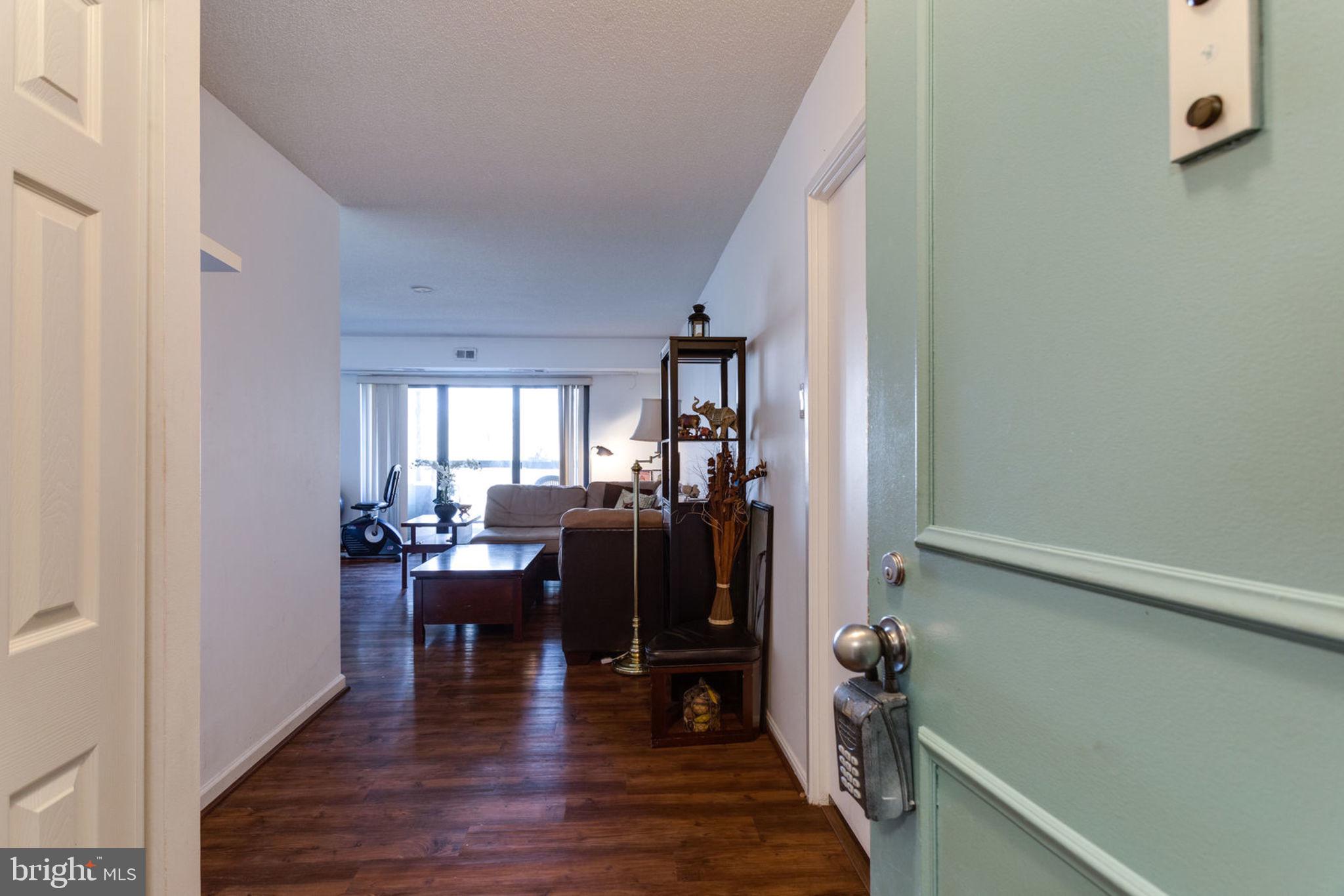 WATERGATE AT LANDMARK - Residential