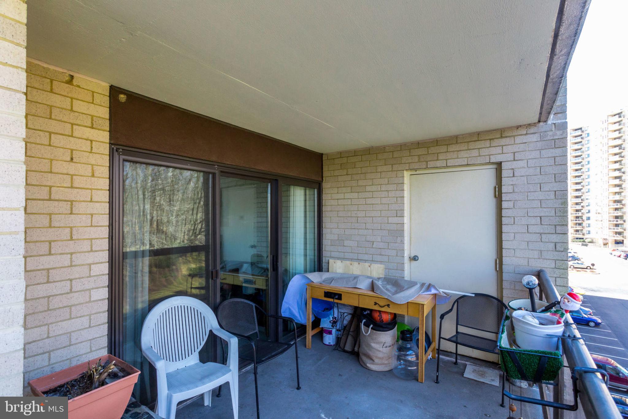 WATERGATE AT LANDMARK - Residential