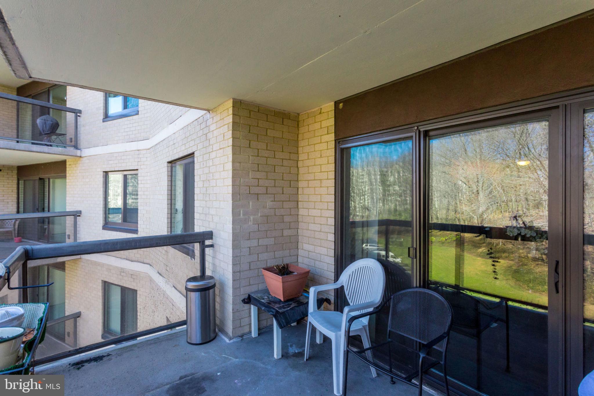 WATERGATE AT LANDMARK - Residential