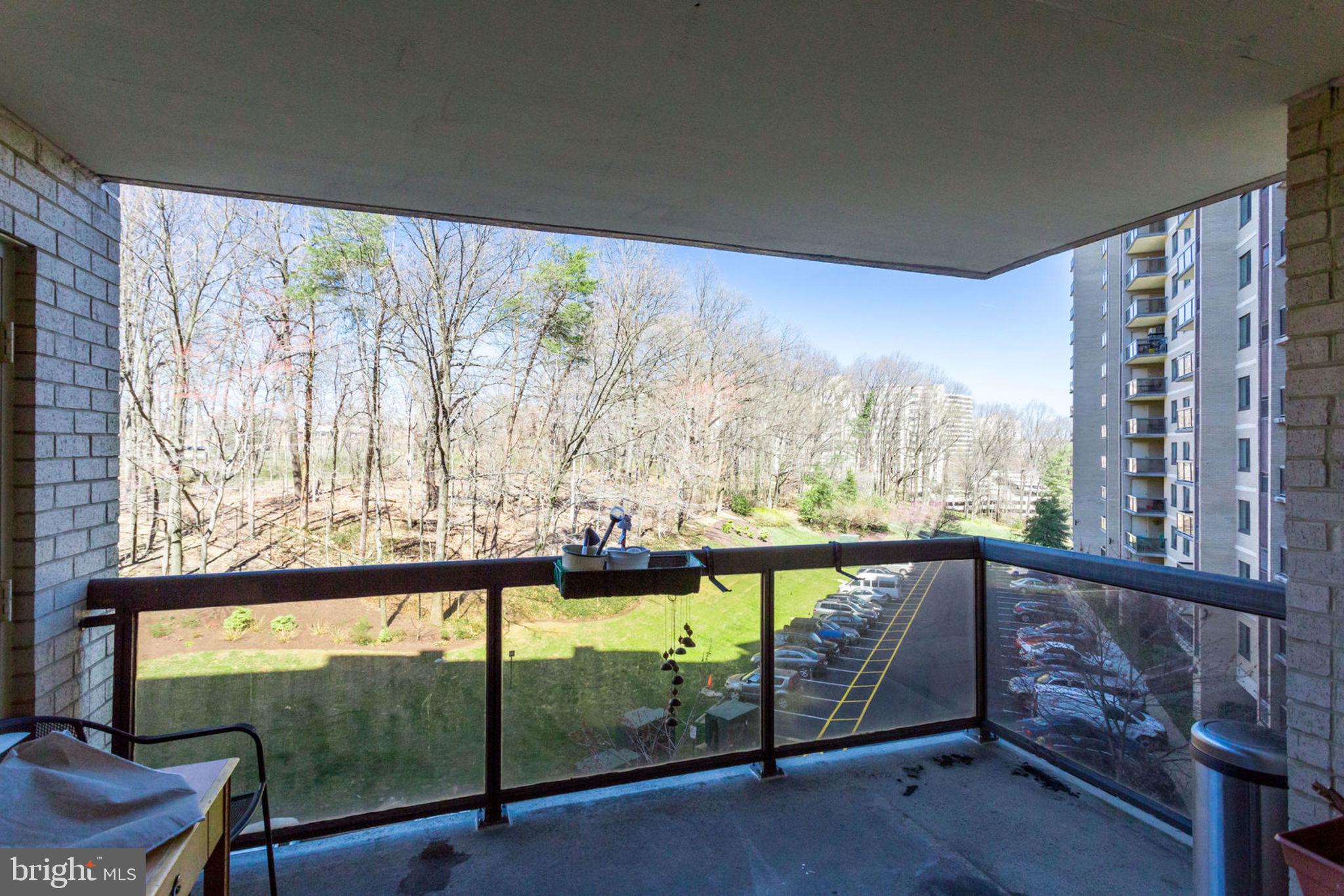 WATERGATE AT LANDMARK - Residential