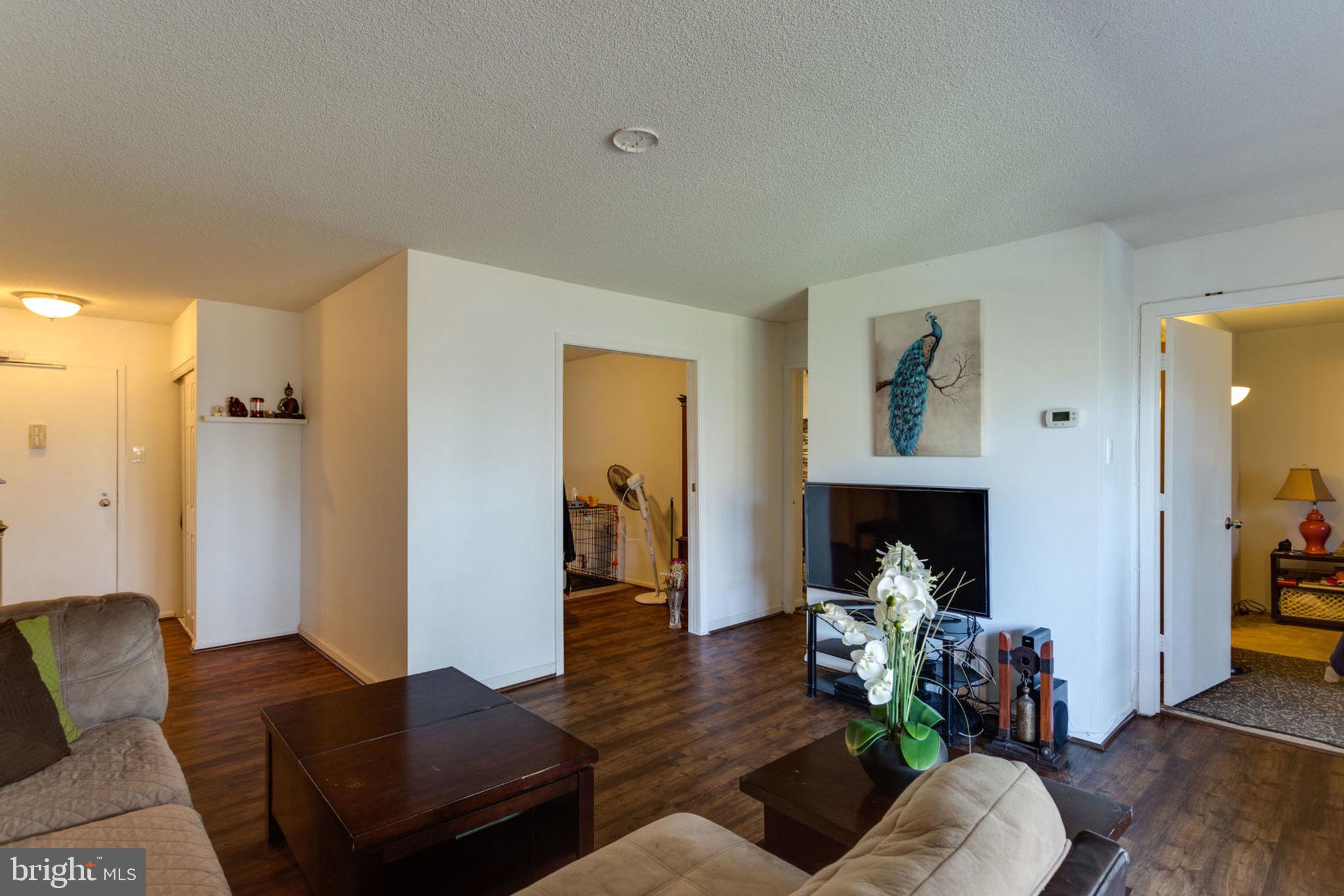 WATERGATE AT LANDMARK - Residential