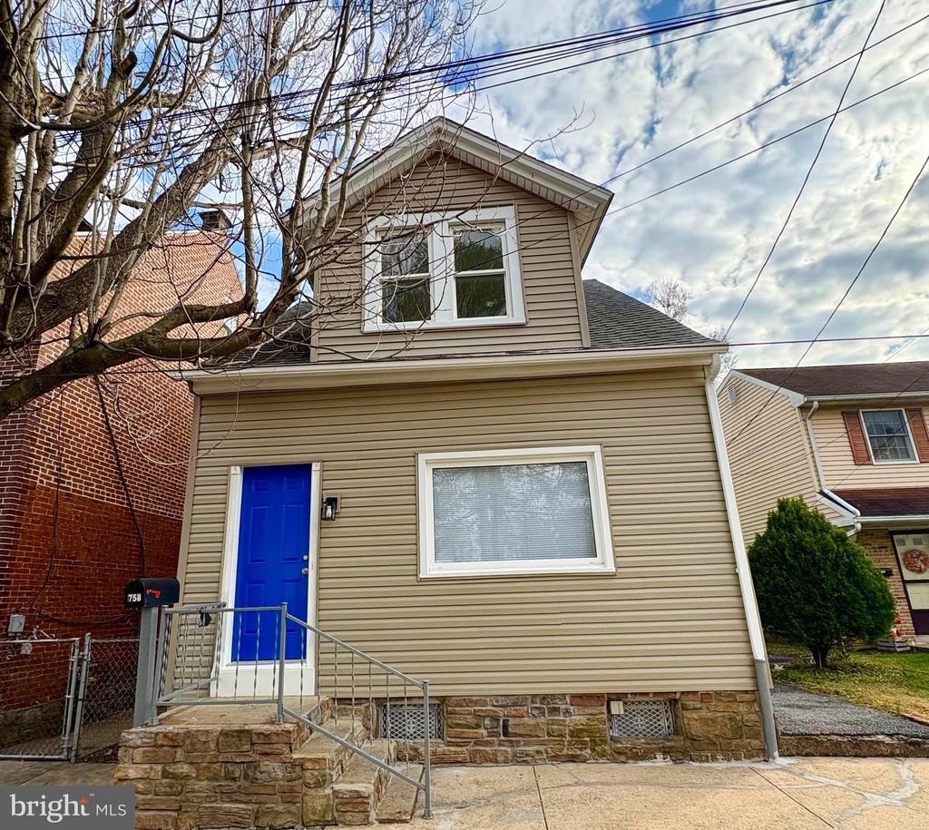 Photo of 758 Fremont Street, LANCASTER, PA 17603 (MLS # PALA2079934)