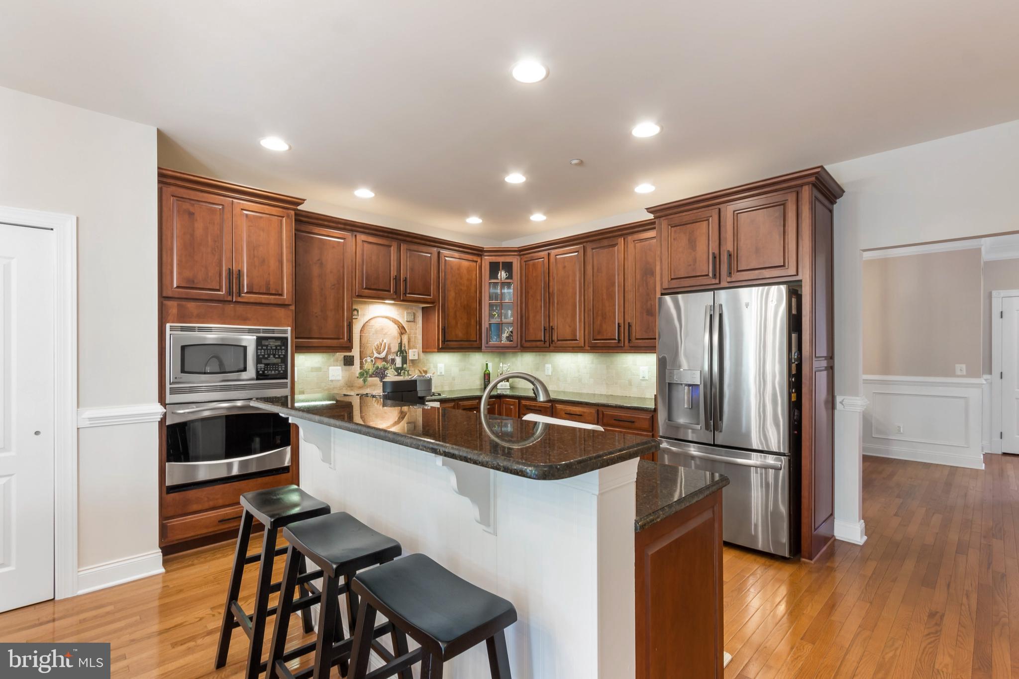 TOLLGATE VILLAGE - Residential