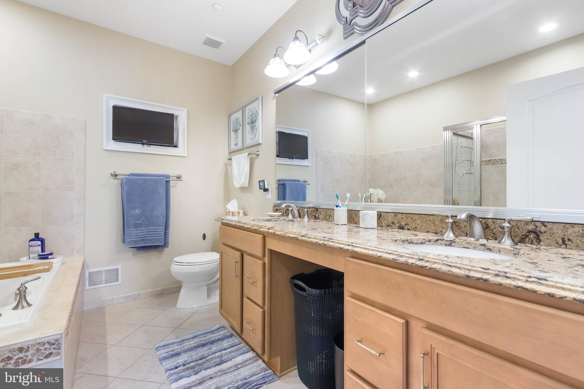 TOLLGATE VILLAGE - Residential