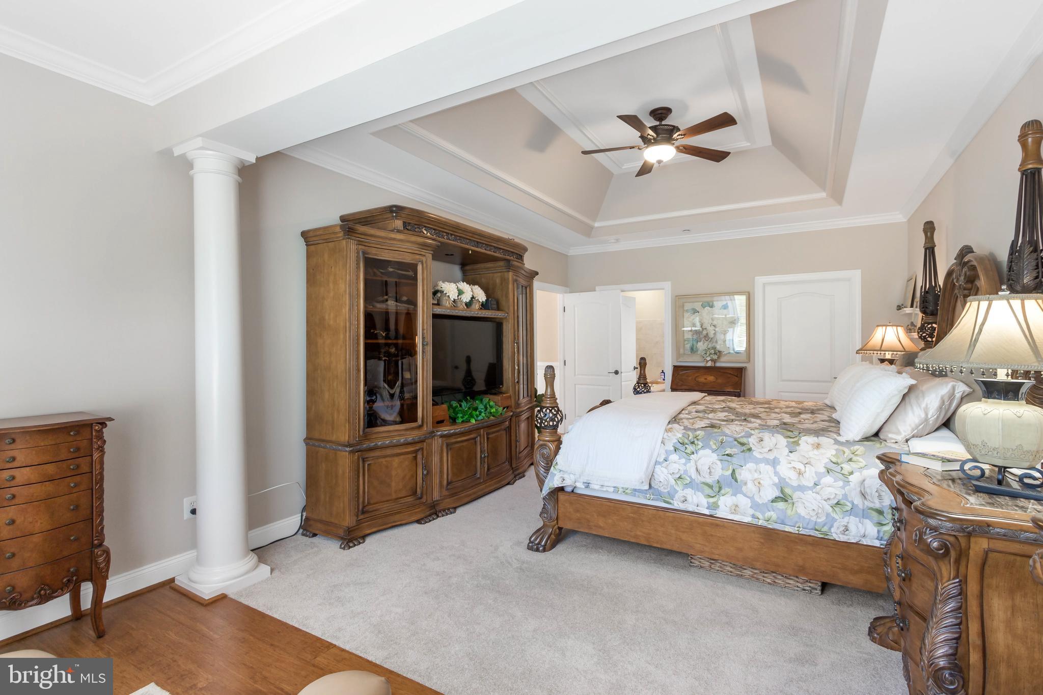 TOLLGATE VILLAGE - Residential