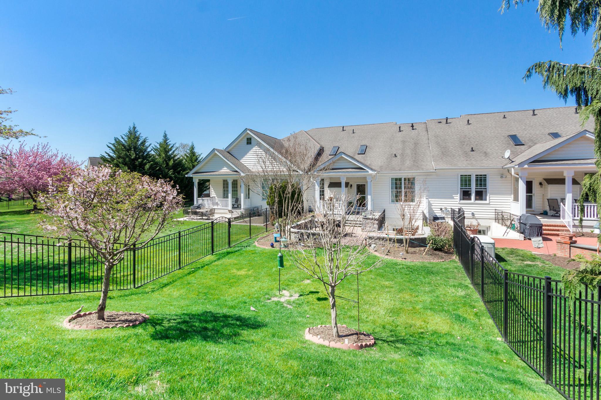 TOLLGATE VILLAGE - Residential