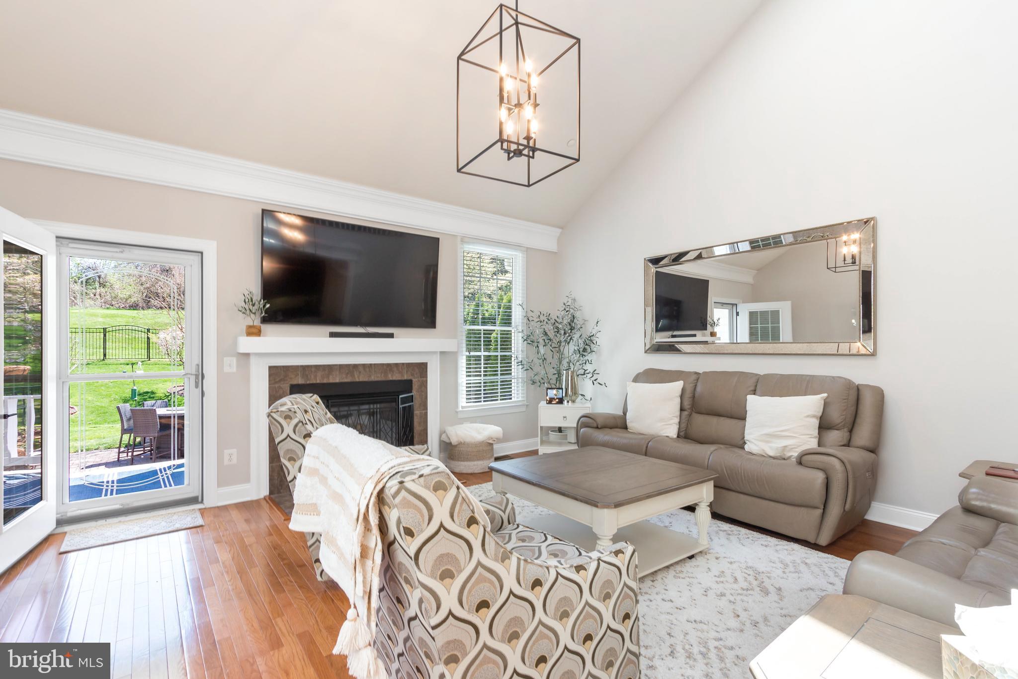 TOLLGATE VILLAGE - Residential