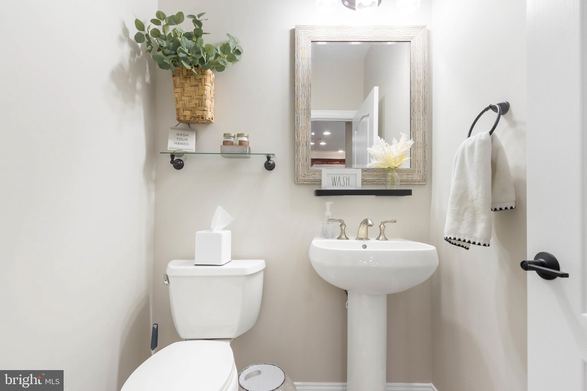 TOLLGATE VILLAGE - Residential