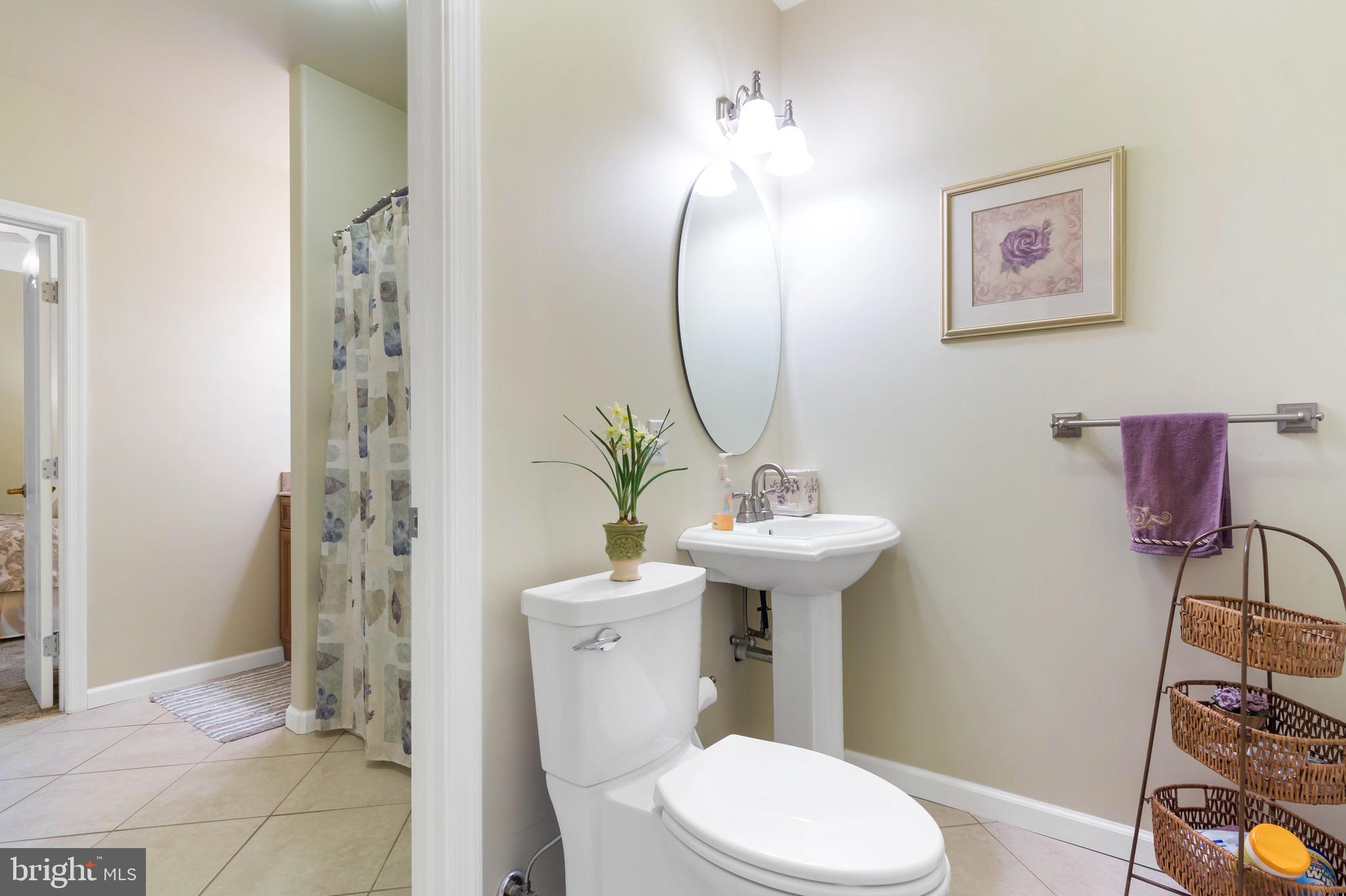 TOLLGATE VILLAGE - Residential