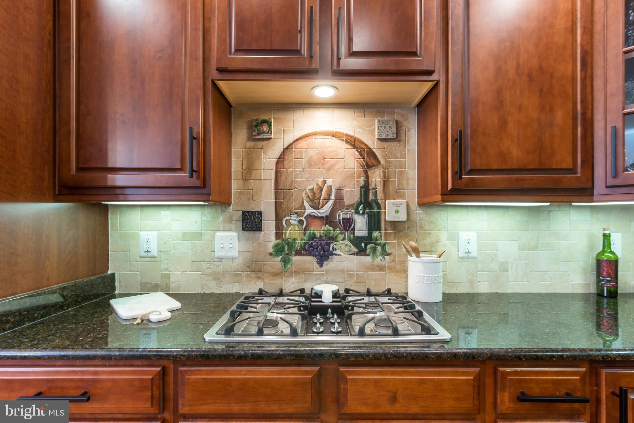 TOLLGATE VILLAGE - Residential