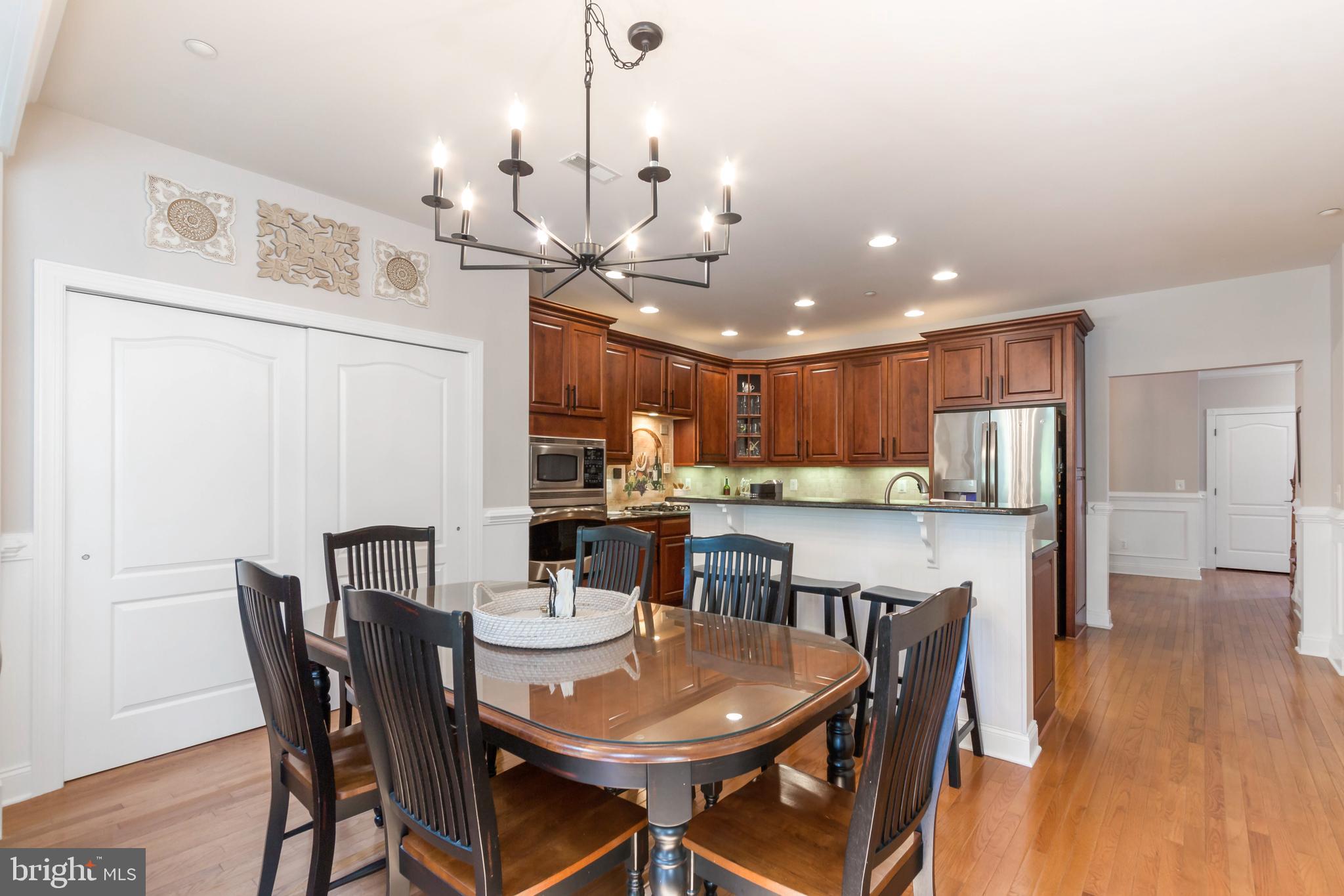 TOLLGATE VILLAGE - Residential