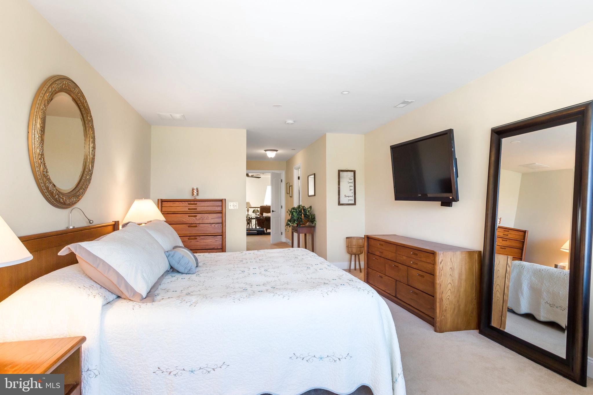 TOLLGATE VILLAGE - Residential