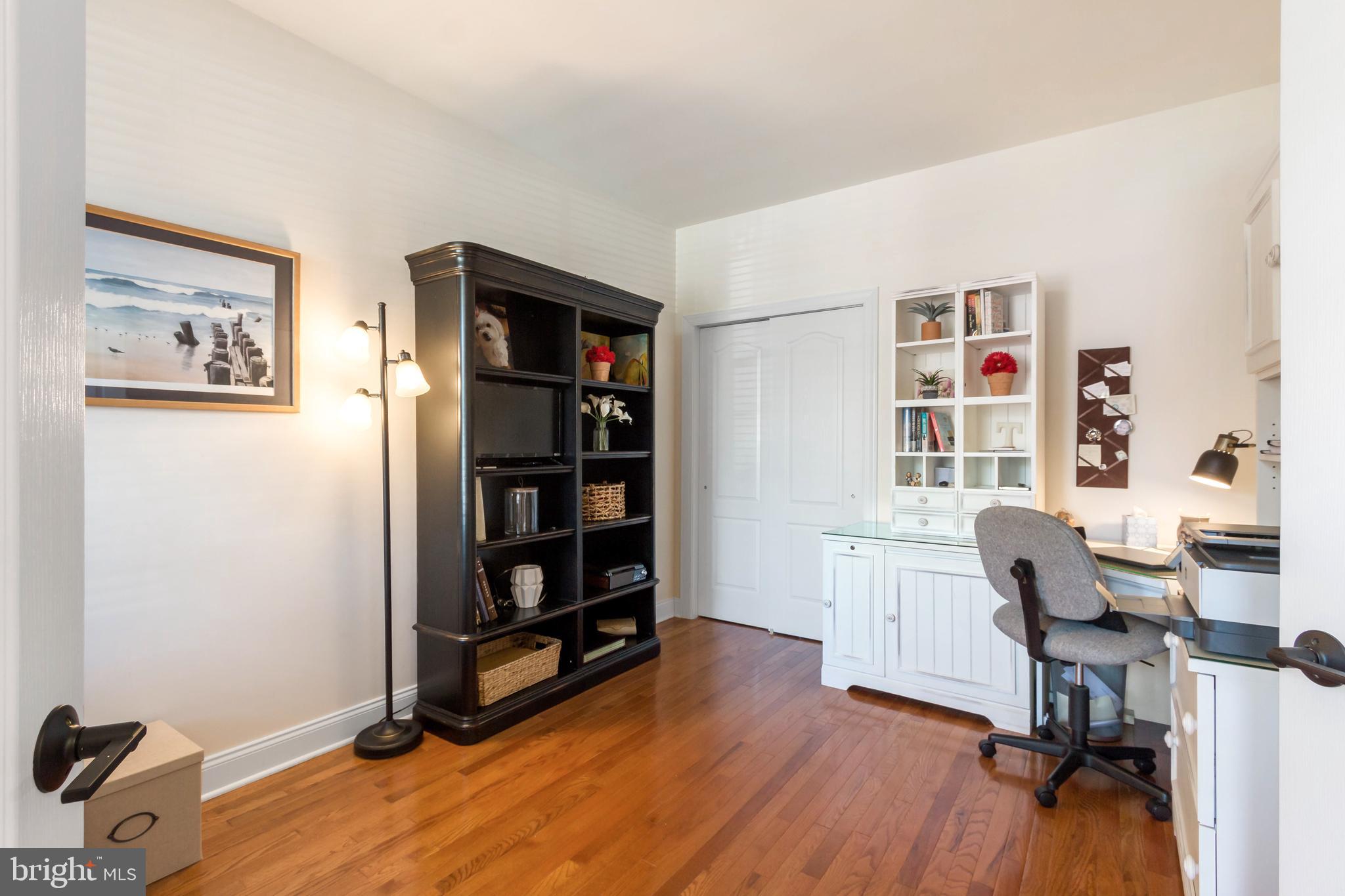 TOLLGATE VILLAGE - Residential