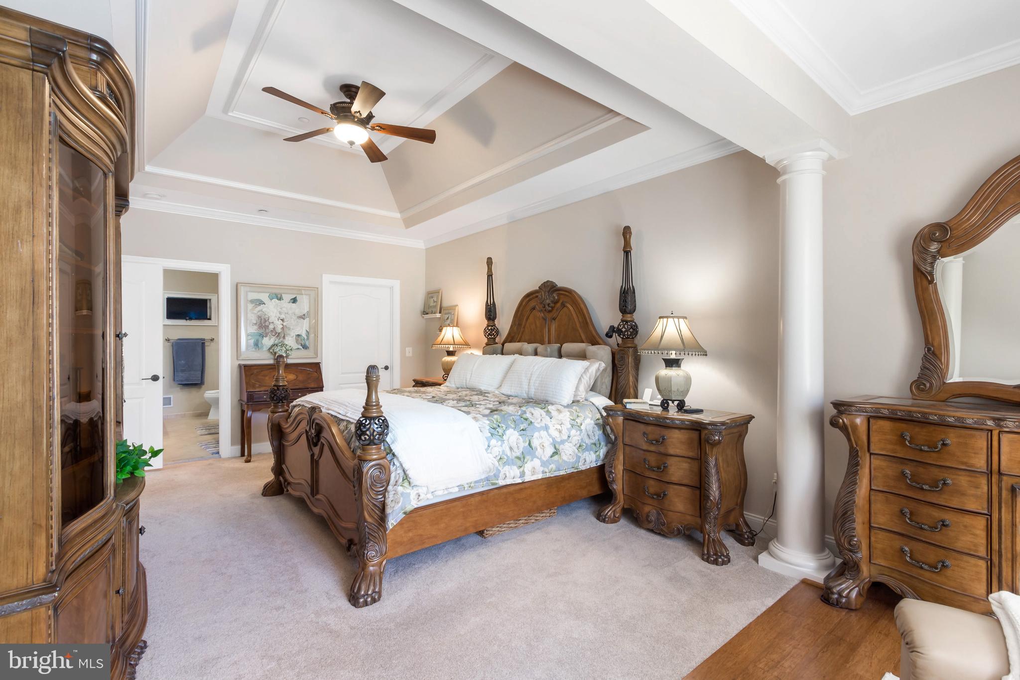 TOLLGATE VILLAGE - Residential