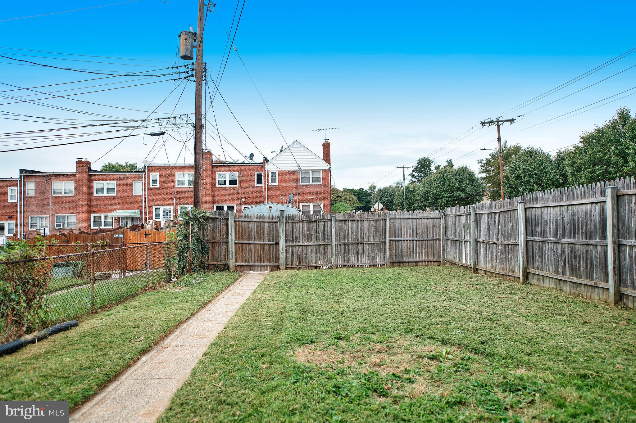 PARKSIDE - Residential