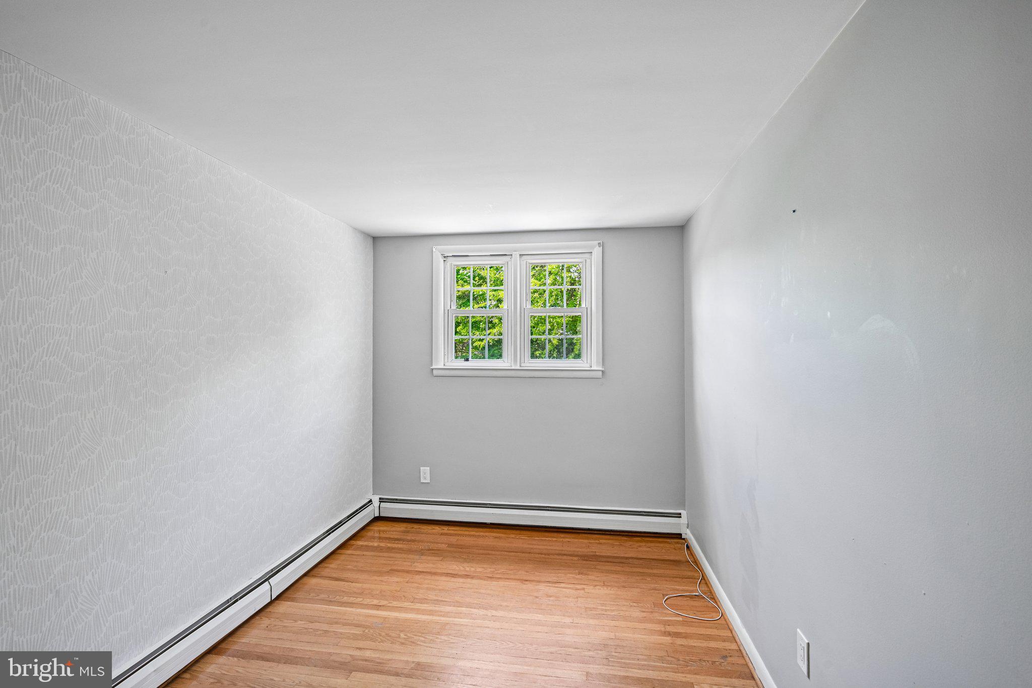 CHESTNUT HILL - Residential Income