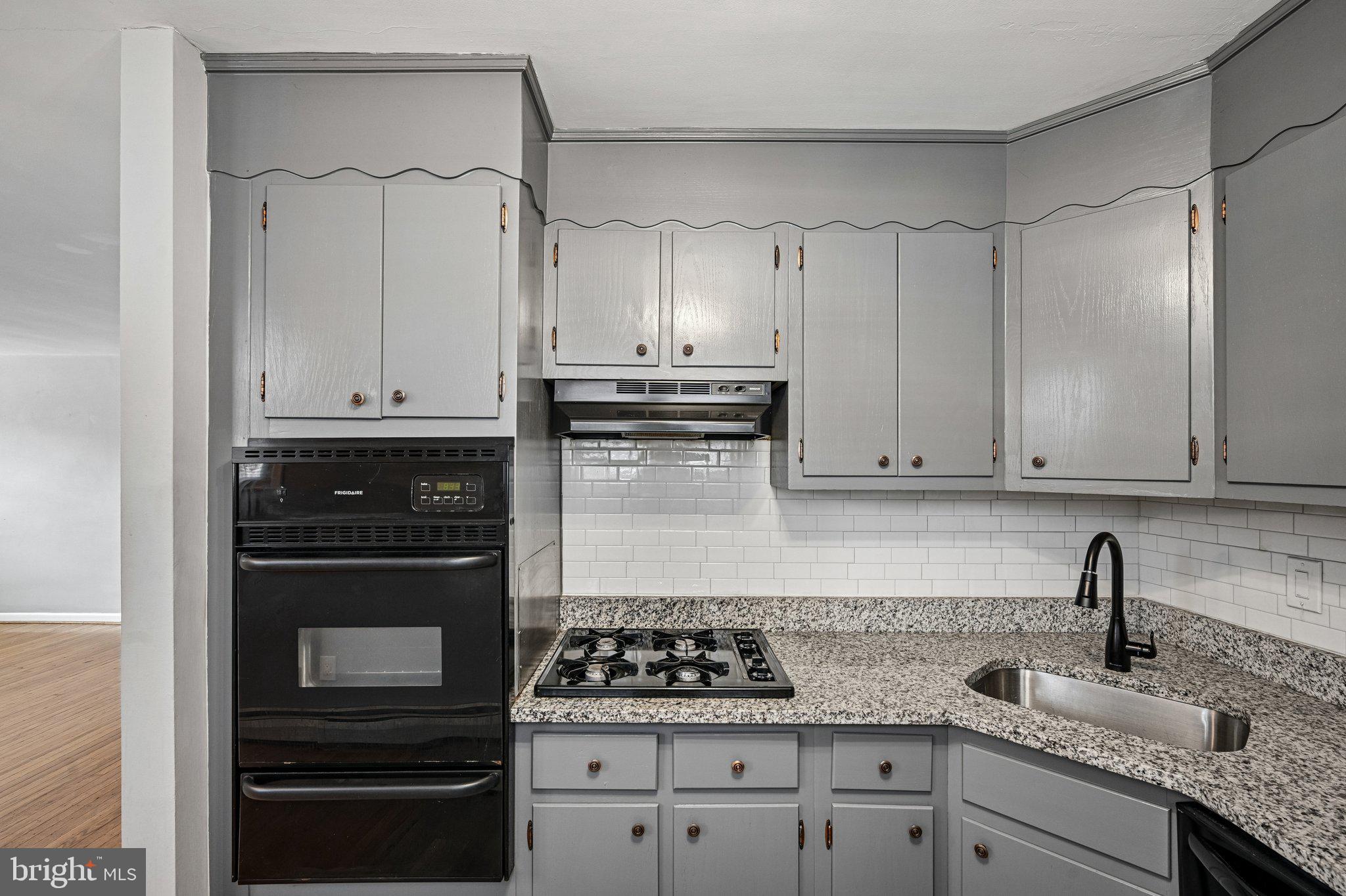 CHESTNUT HILL - Residential Income