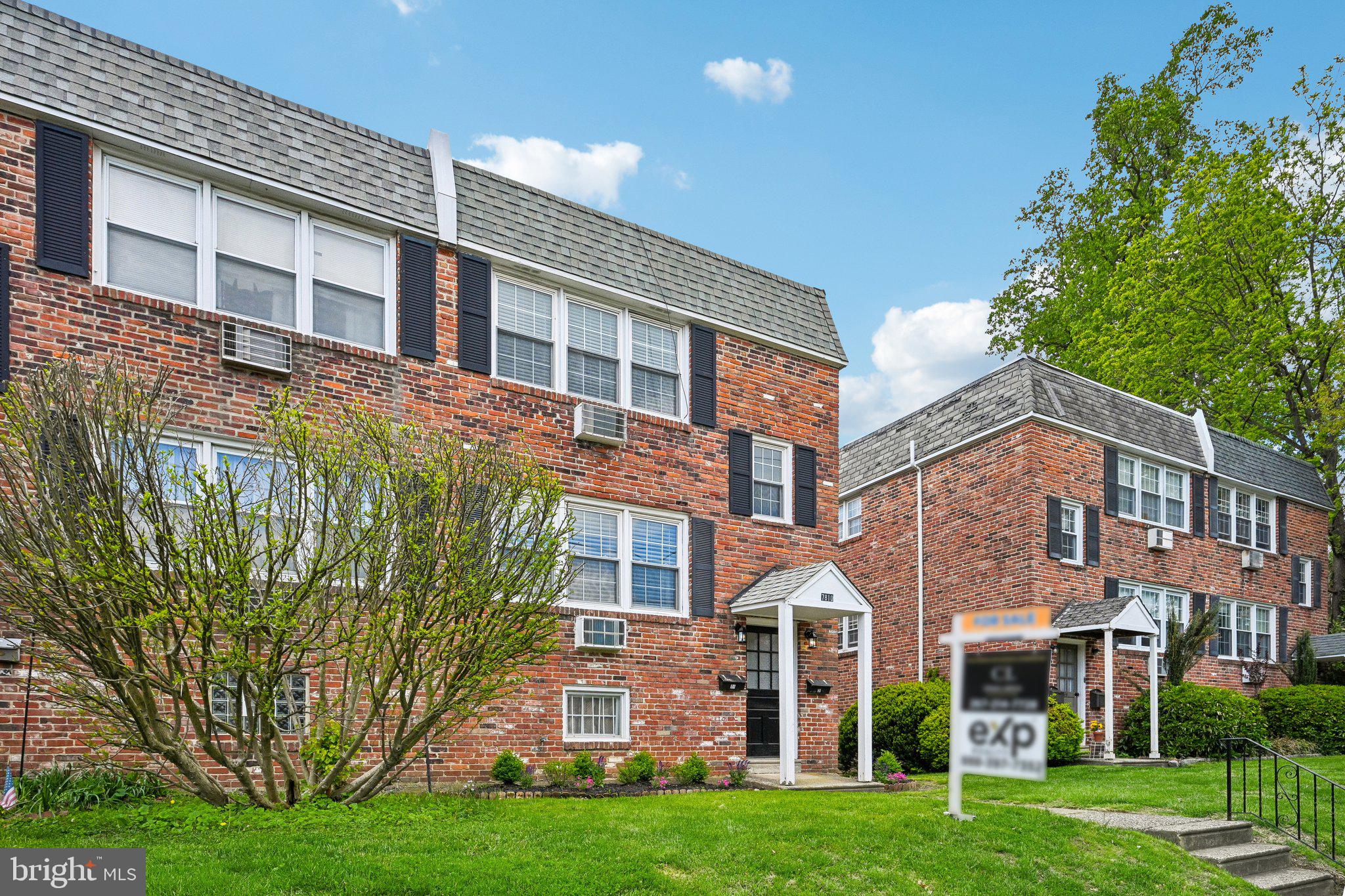 CHESTNUT HILL - Residential Income