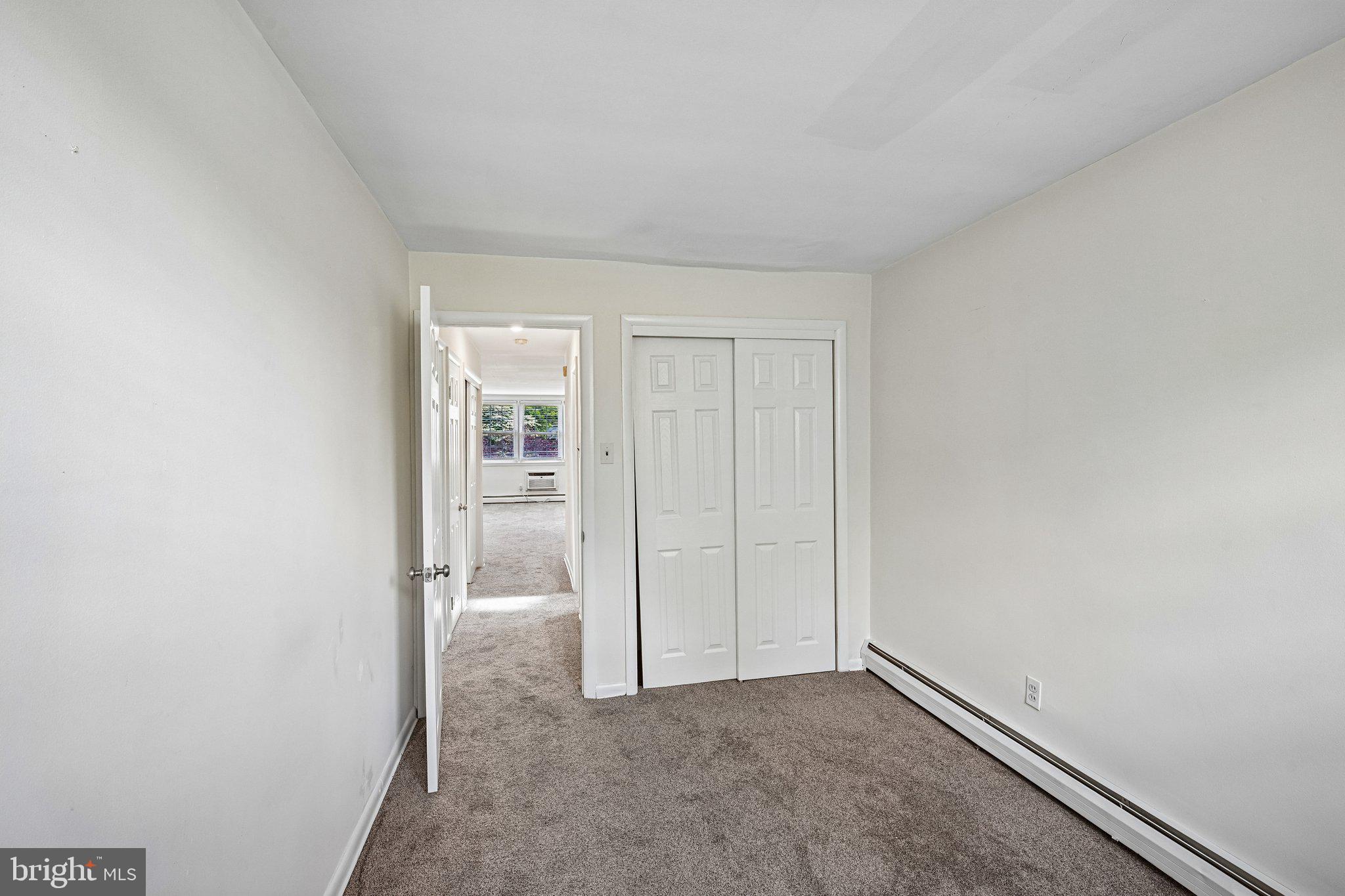 CHESTNUT HILL - Residential Income