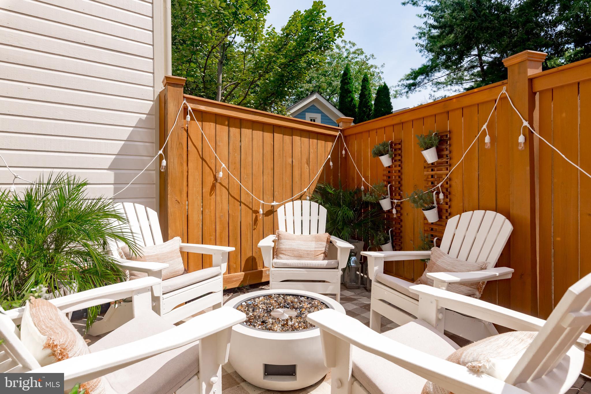 HISTORIC DISTRICT - Residential