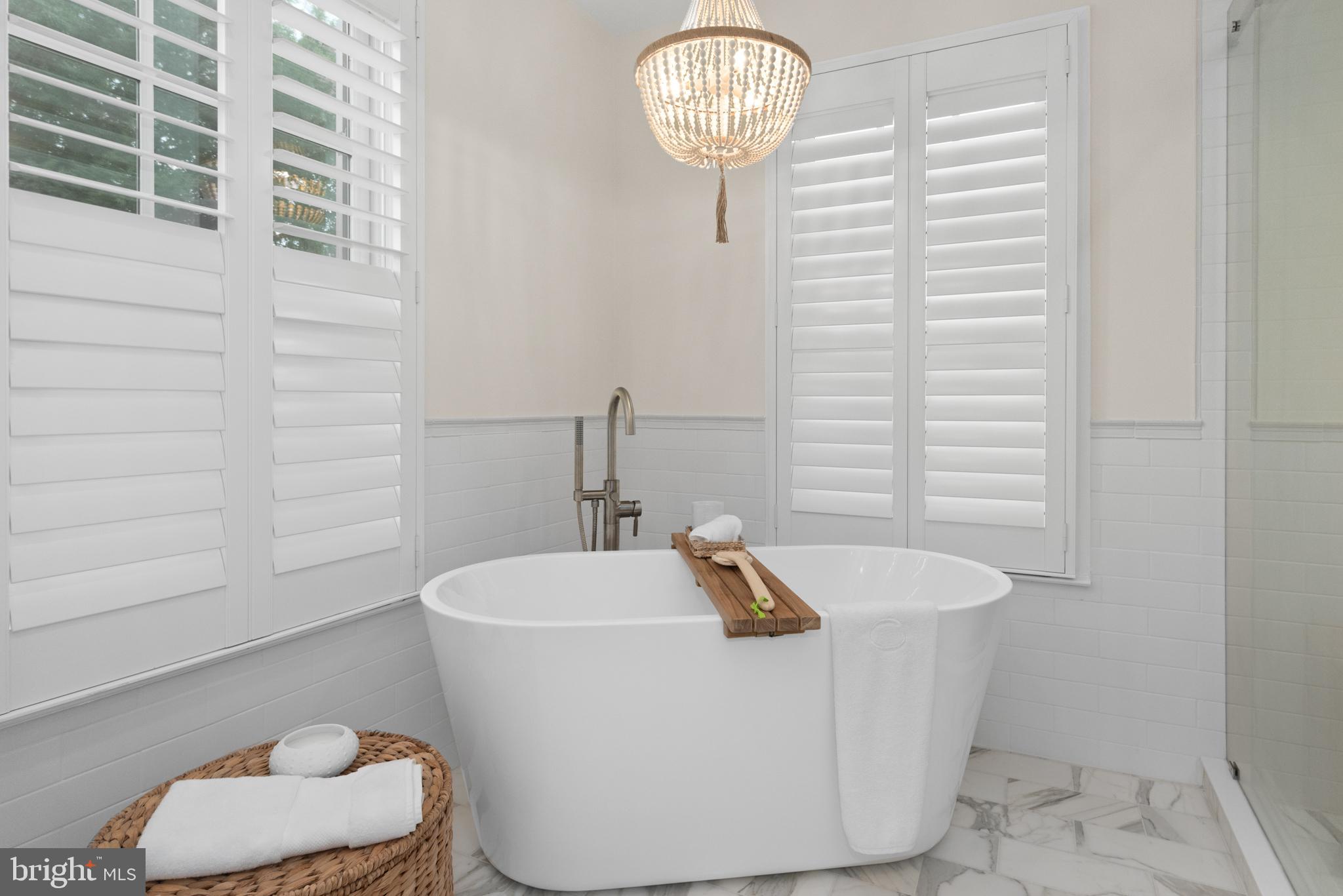 HISTORIC DISTRICT - Residential