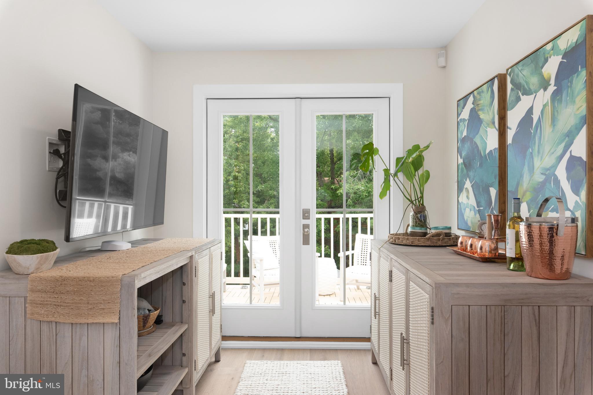 HISTORIC DISTRICT - Residential