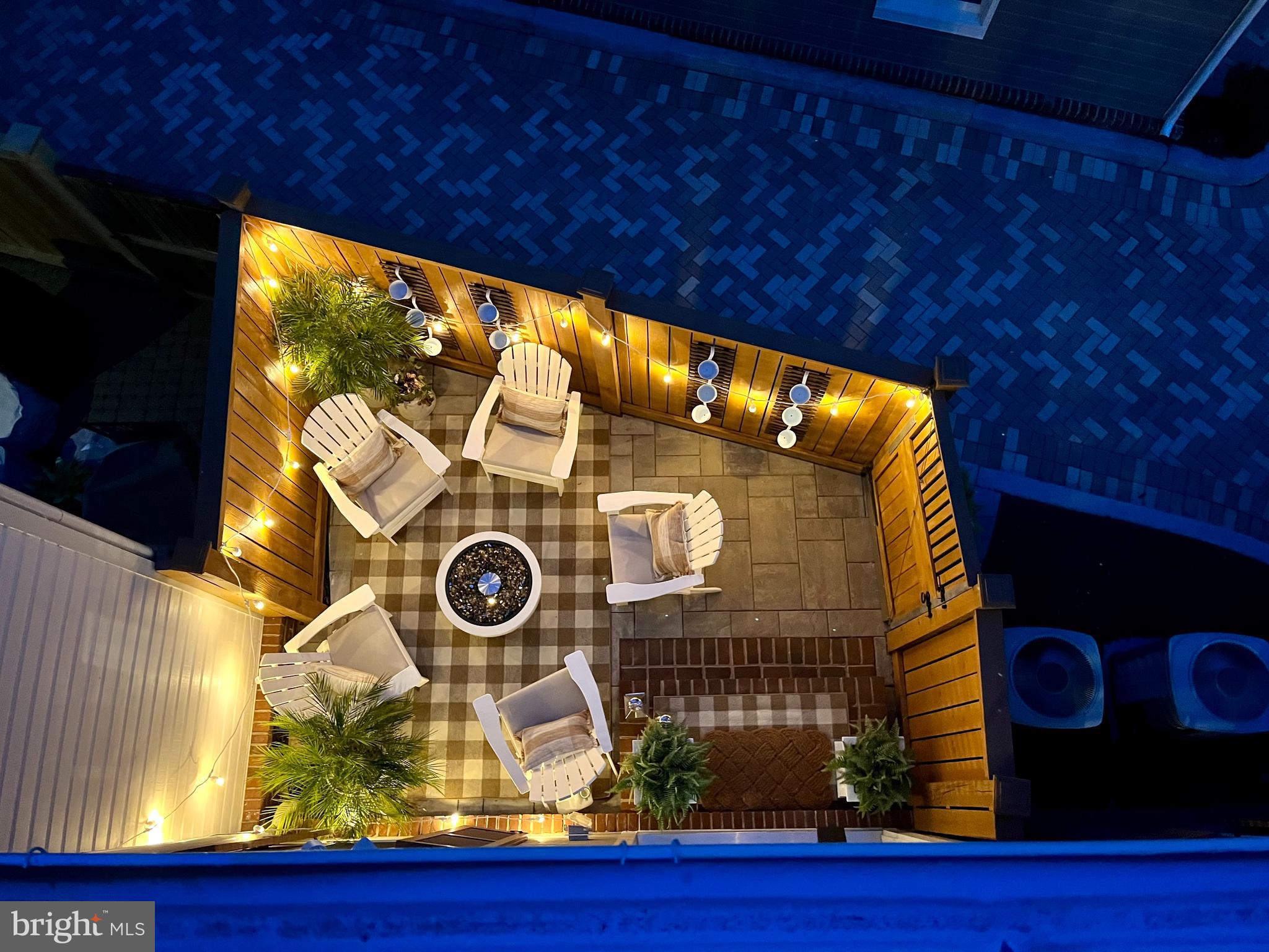 HISTORIC DISTRICT - Residential