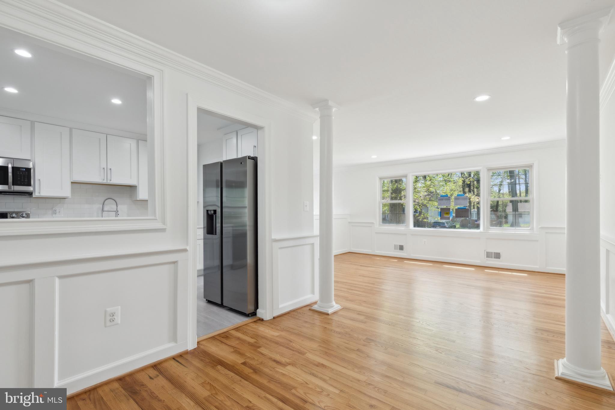 HILLMEADE MANOR - Residential