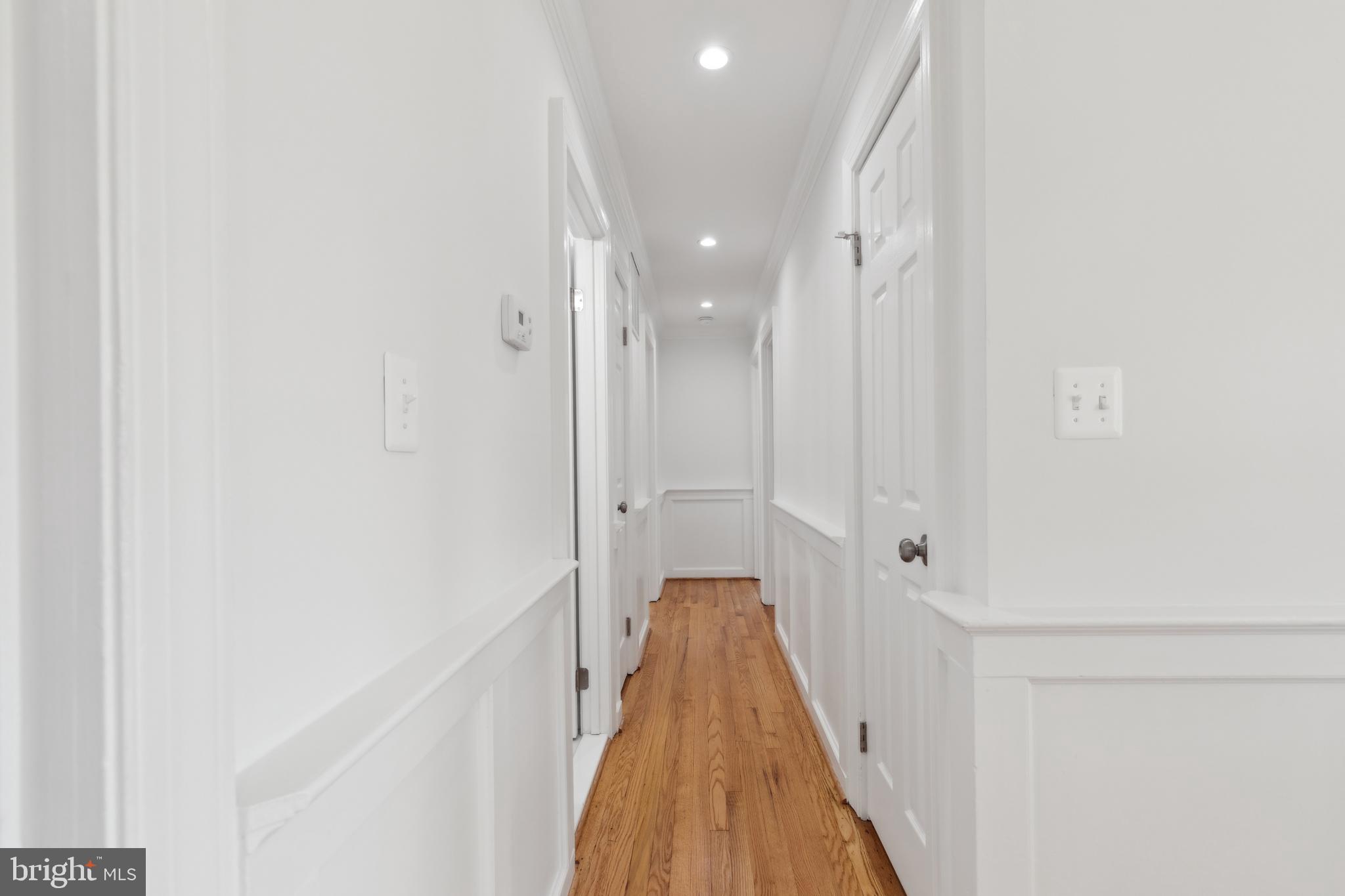 HILLMEADE MANOR - Residential