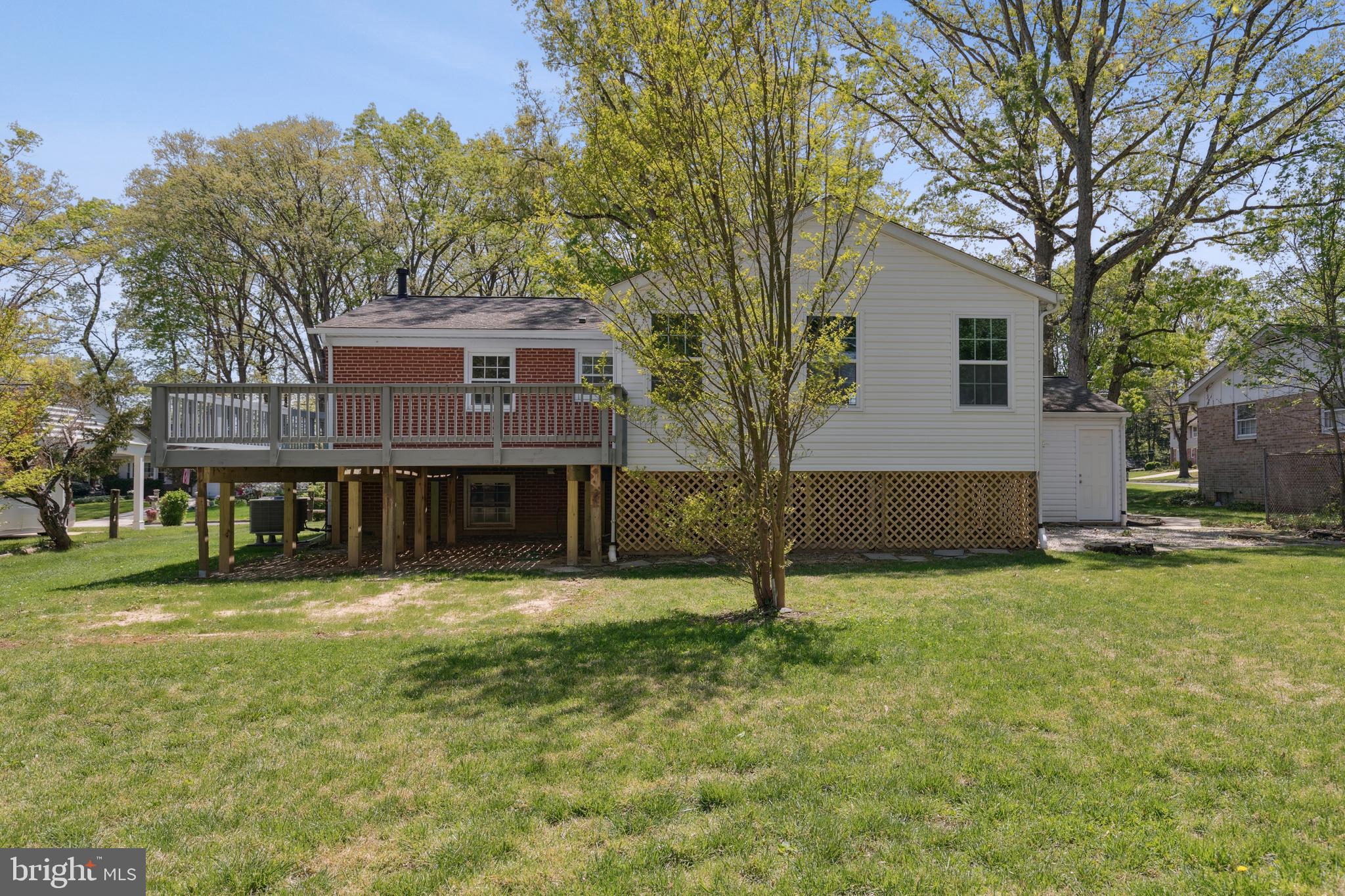 HILLMEADE MANOR - Residential