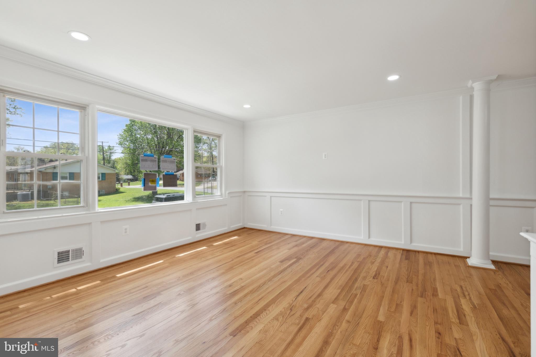 HILLMEADE MANOR - Residential