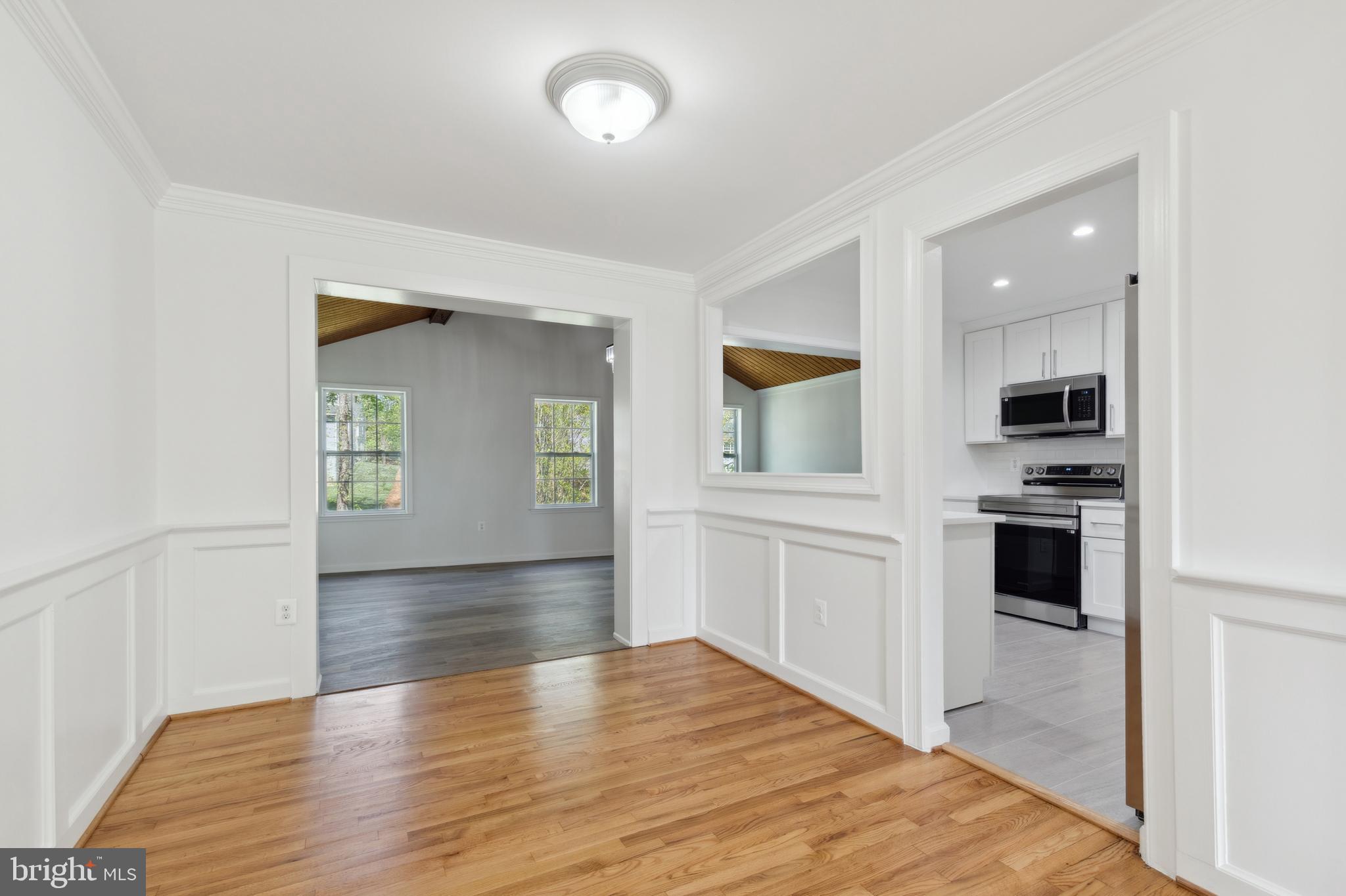 HILLMEADE MANOR - Residential