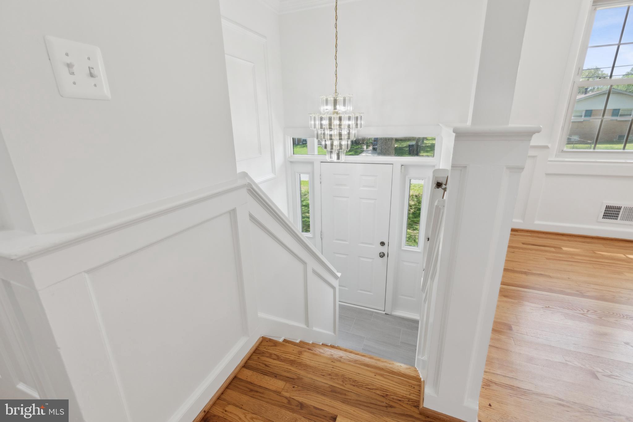 HILLMEADE MANOR - Residential