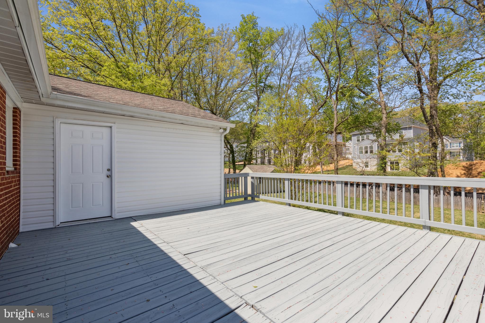 HILLMEADE MANOR - Residential