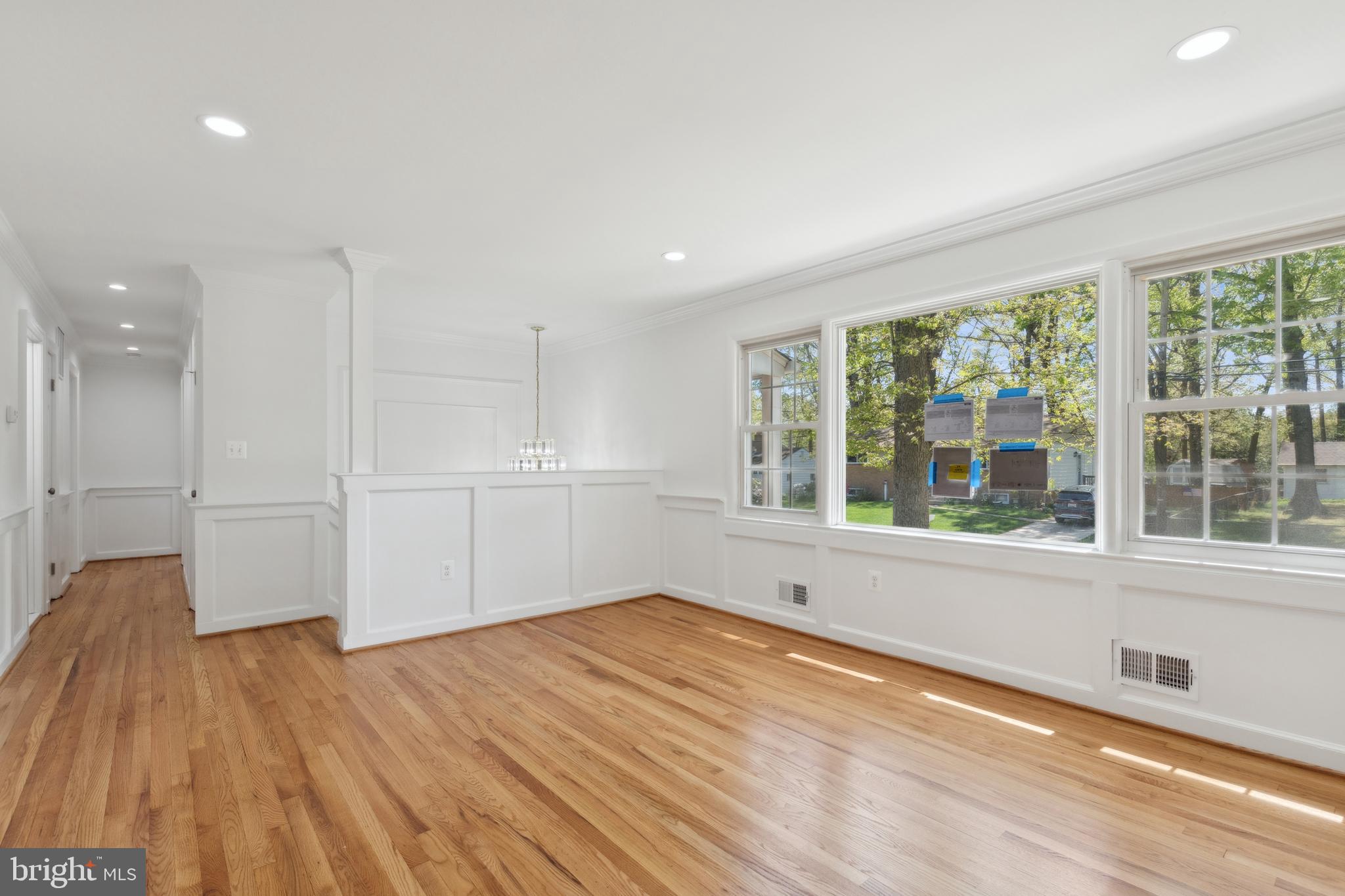 HILLMEADE MANOR - Residential