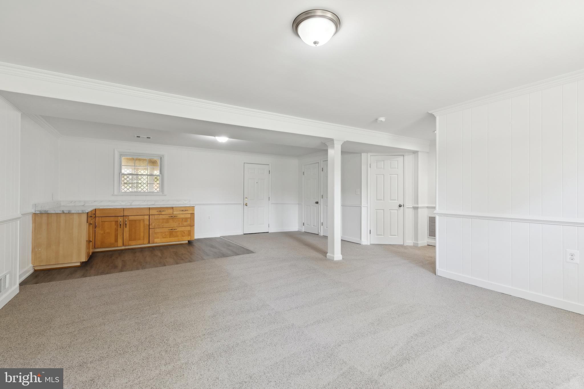 HILLMEADE MANOR - Residential