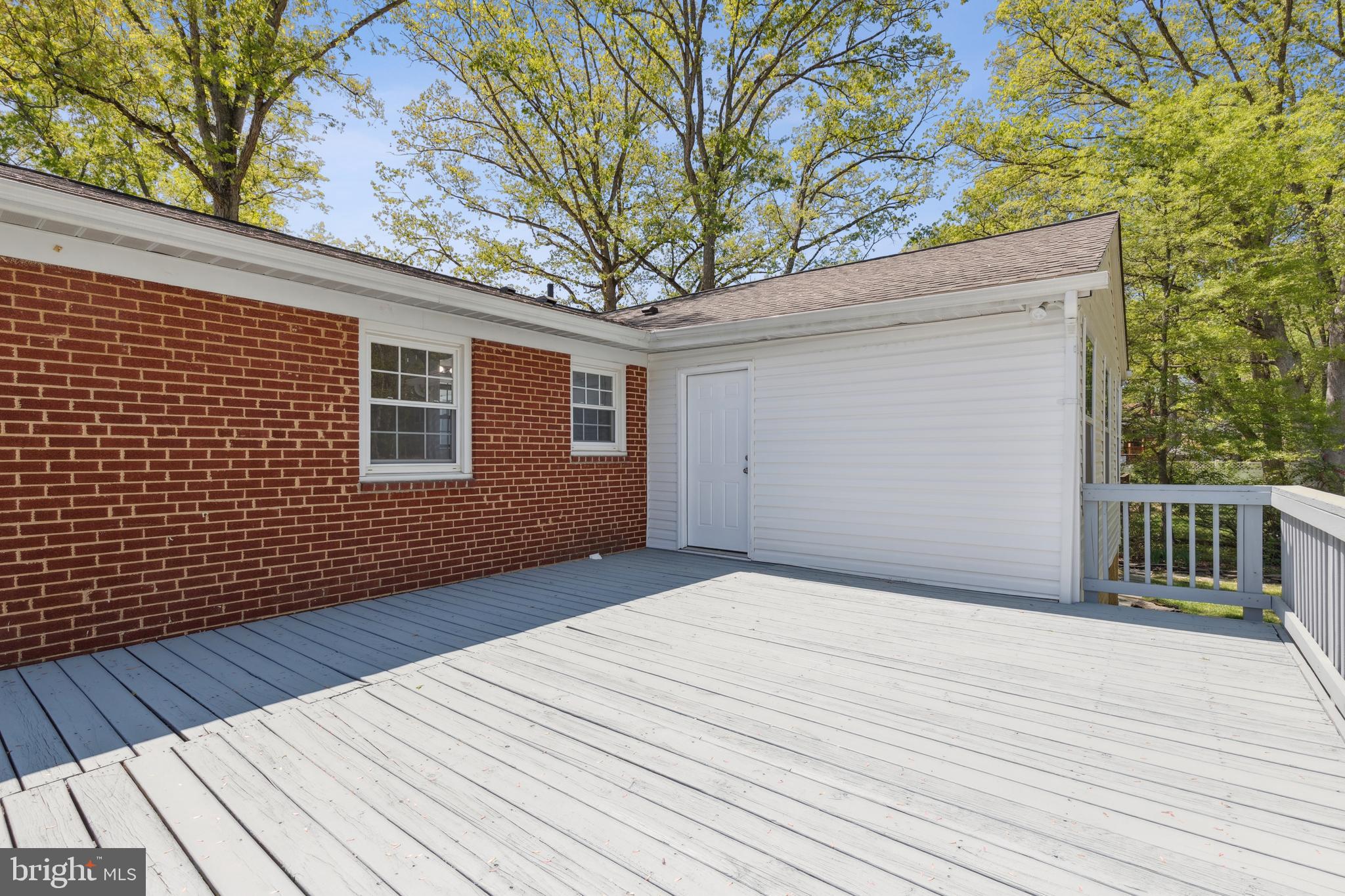 HILLMEADE MANOR - Residential