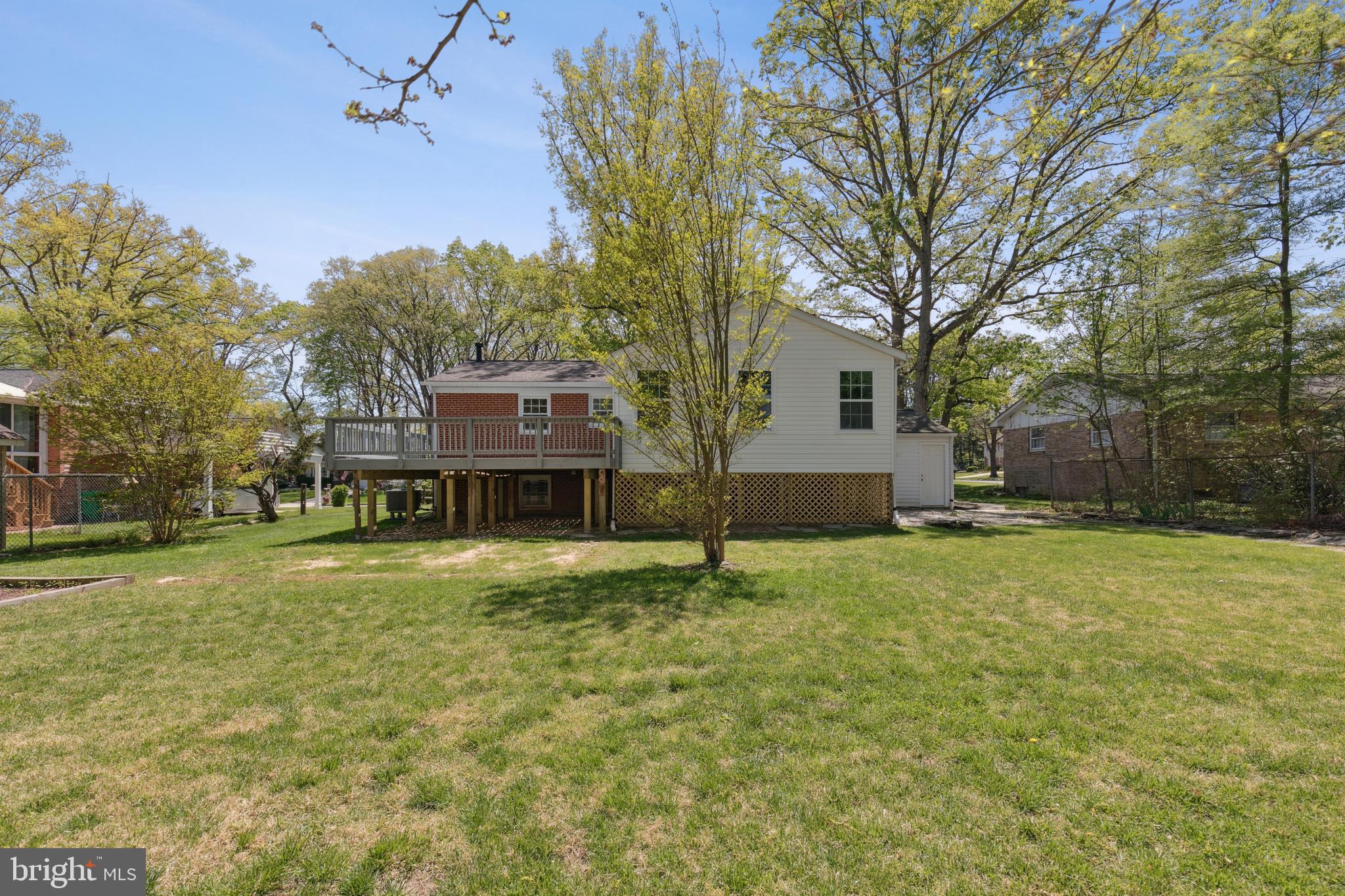 HILLMEADE MANOR - Residential