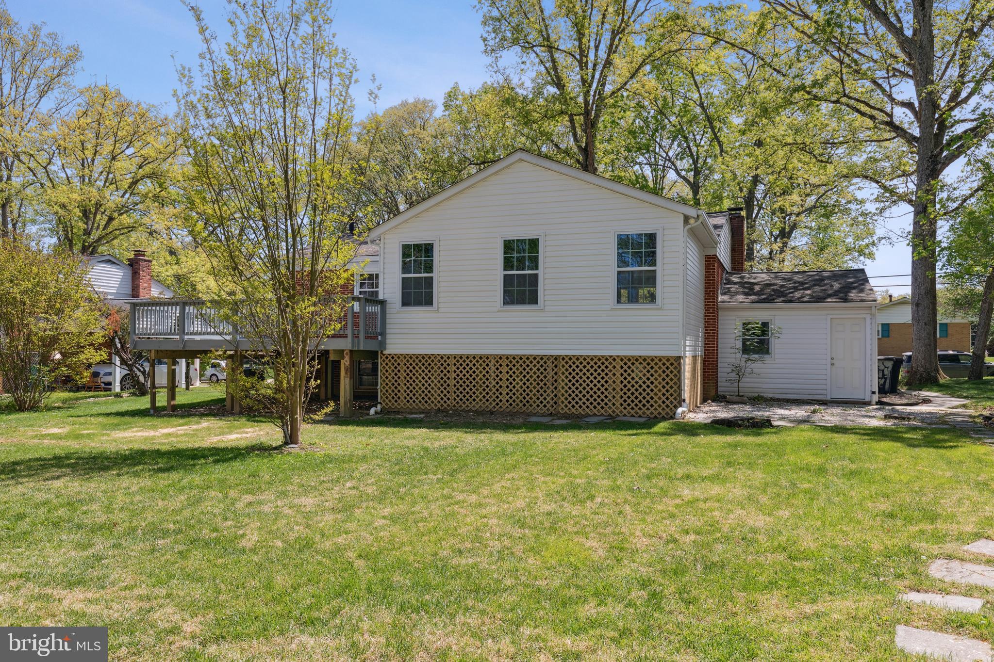 HILLMEADE MANOR - Residential
