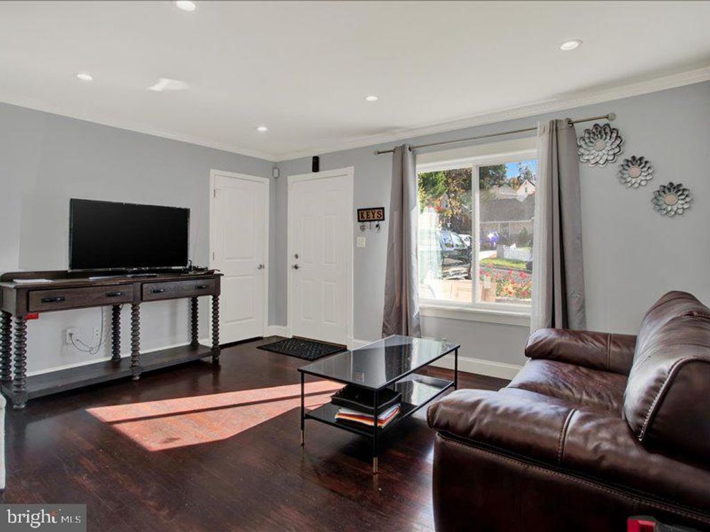 Photo of 5610 Decatur Place, HYATTSVILLE, MD 20781 (MLS # MDPG2182156)